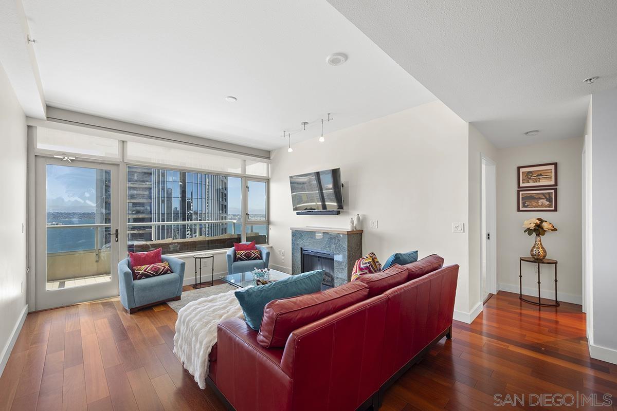 Detail Gallery Image 5 of 56 For 700 W E Street  #2802,  San Diego,  CA 92101 - 2 Beds | 2 Baths