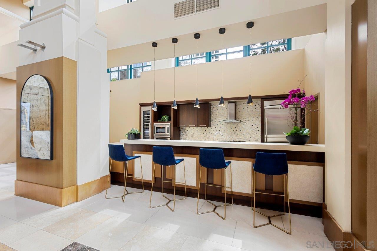 Detail Gallery Image 45 of 56 For 700 W E Street  #2802,  San Diego,  CA 92101 - 2 Beds | 2 Baths