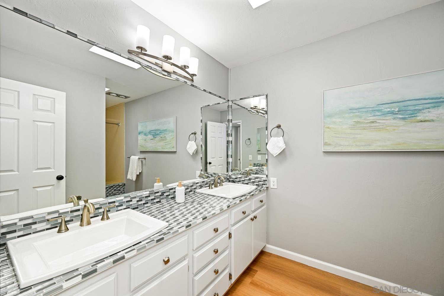 Detail Gallery Image 24 of 36 For 3130  Avenida De Portugal  #302,  San Diego,  CA 92106 - 2 Beds | 2 Baths