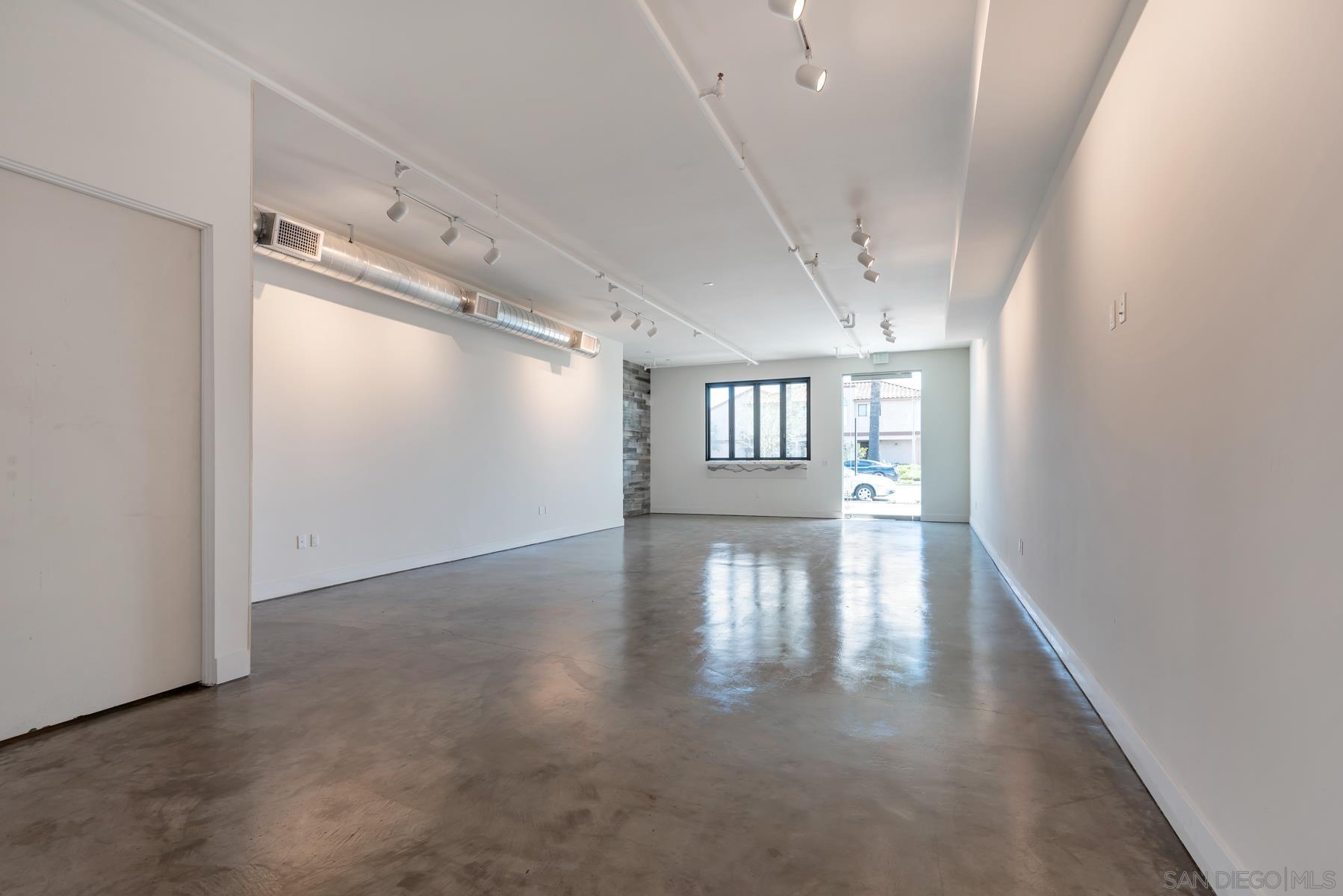 Detail Gallery Image 14 of 19 For 4726  Utah St, San Diego,  CA 92116 - – Beds | – Baths