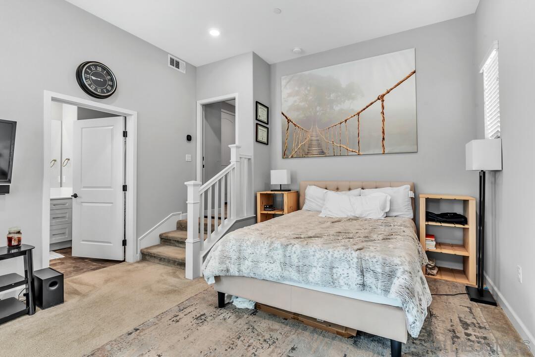 Detail Gallery Image 9 of 67 For 21512  Harmony Village Drive, Escondido,  CA 92029 - 4 Beds | 3/1 Baths