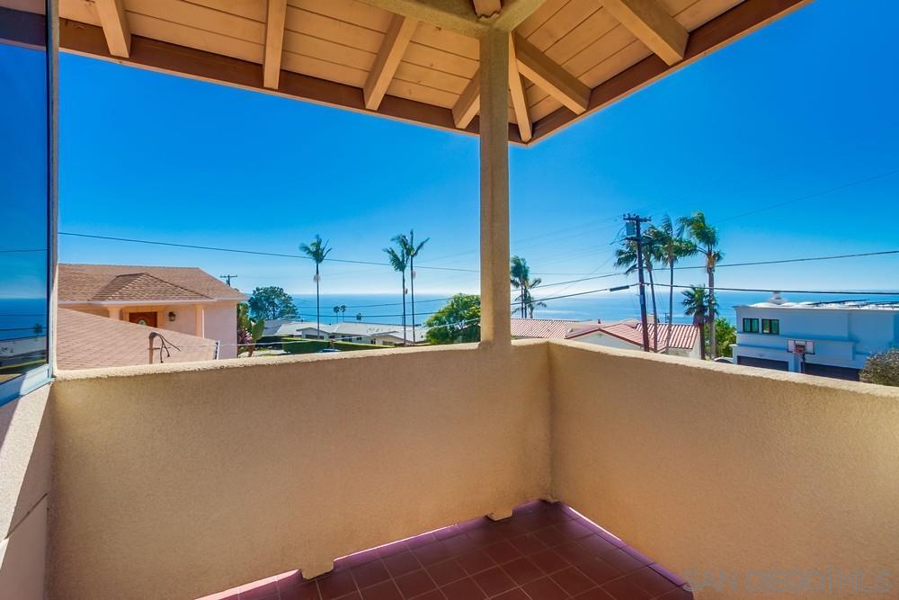 Detail Gallery Image 22 of 45 For 1145  La Jolla Rancho Road, La Jolla,  CA 92037 - 4 Beds | 4 Baths