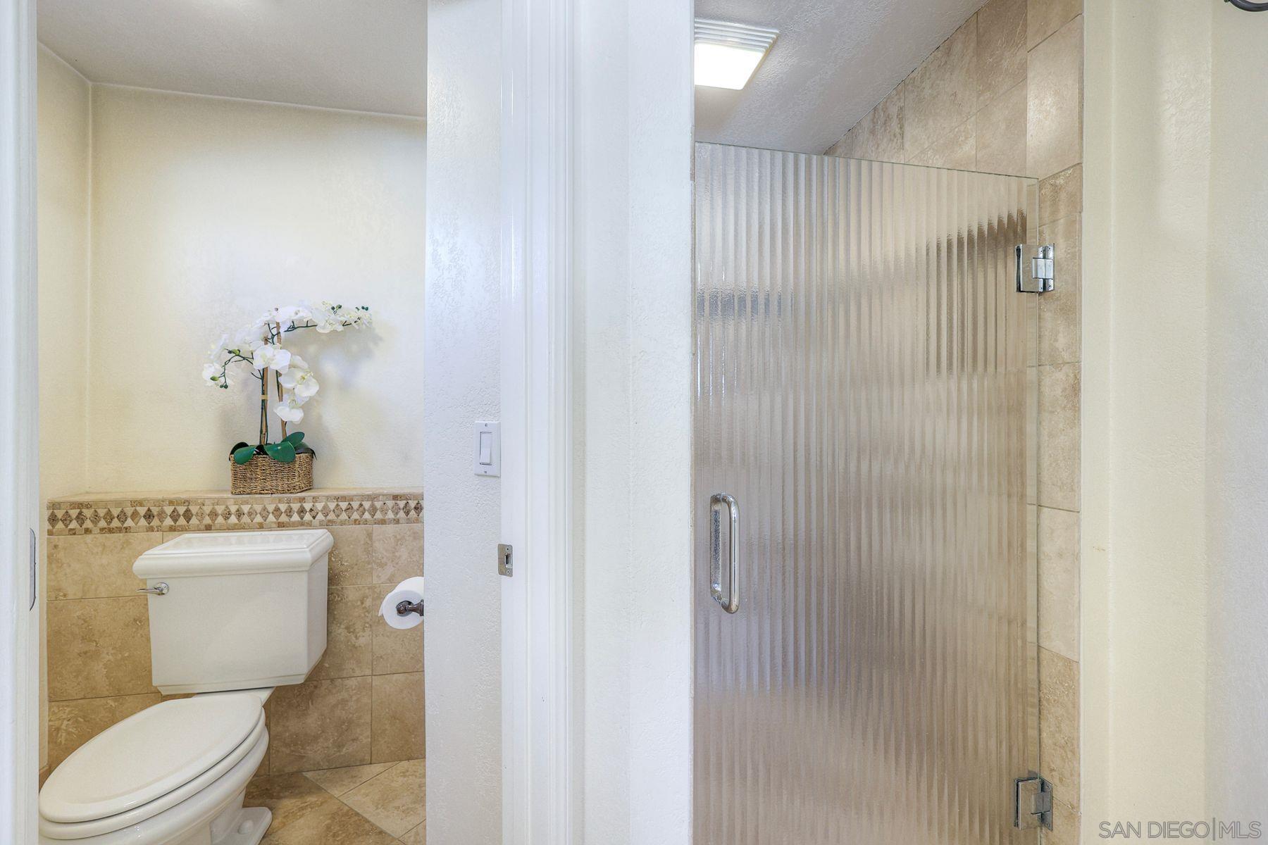 Detail Gallery Image 30 of 42 For 2935  Lloyd St, San Diego,  CA 92117 - 4 Beds | 3/1 Baths