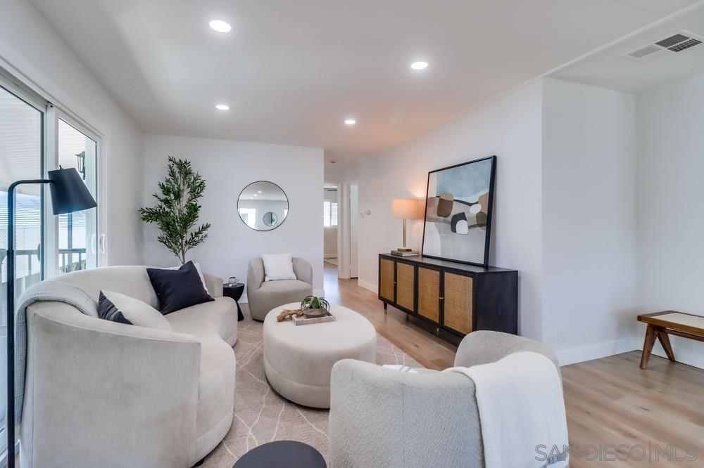 Detail Gallery Image 15 of 35 For 3438  Don Alberto, Carlsbad,  CA 92010 - 2 Beds | 2 Baths