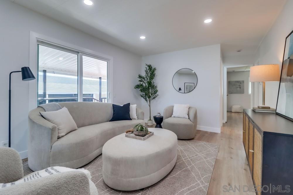 Detail Gallery Image 17 of 35 For 3438  Don Alberto, Carlsbad,  CA 92010 - 2 Beds | 2 Baths