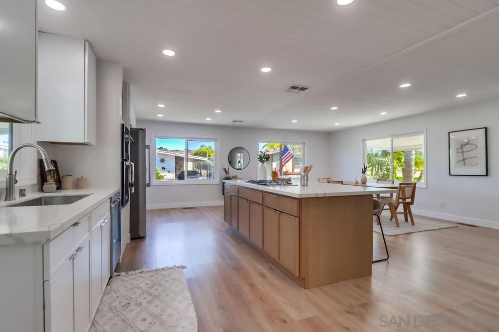 Detail Gallery Image 8 of 35 For 3438  Don Alberto, Carlsbad,  CA 92010 - 2 Beds | 2 Baths