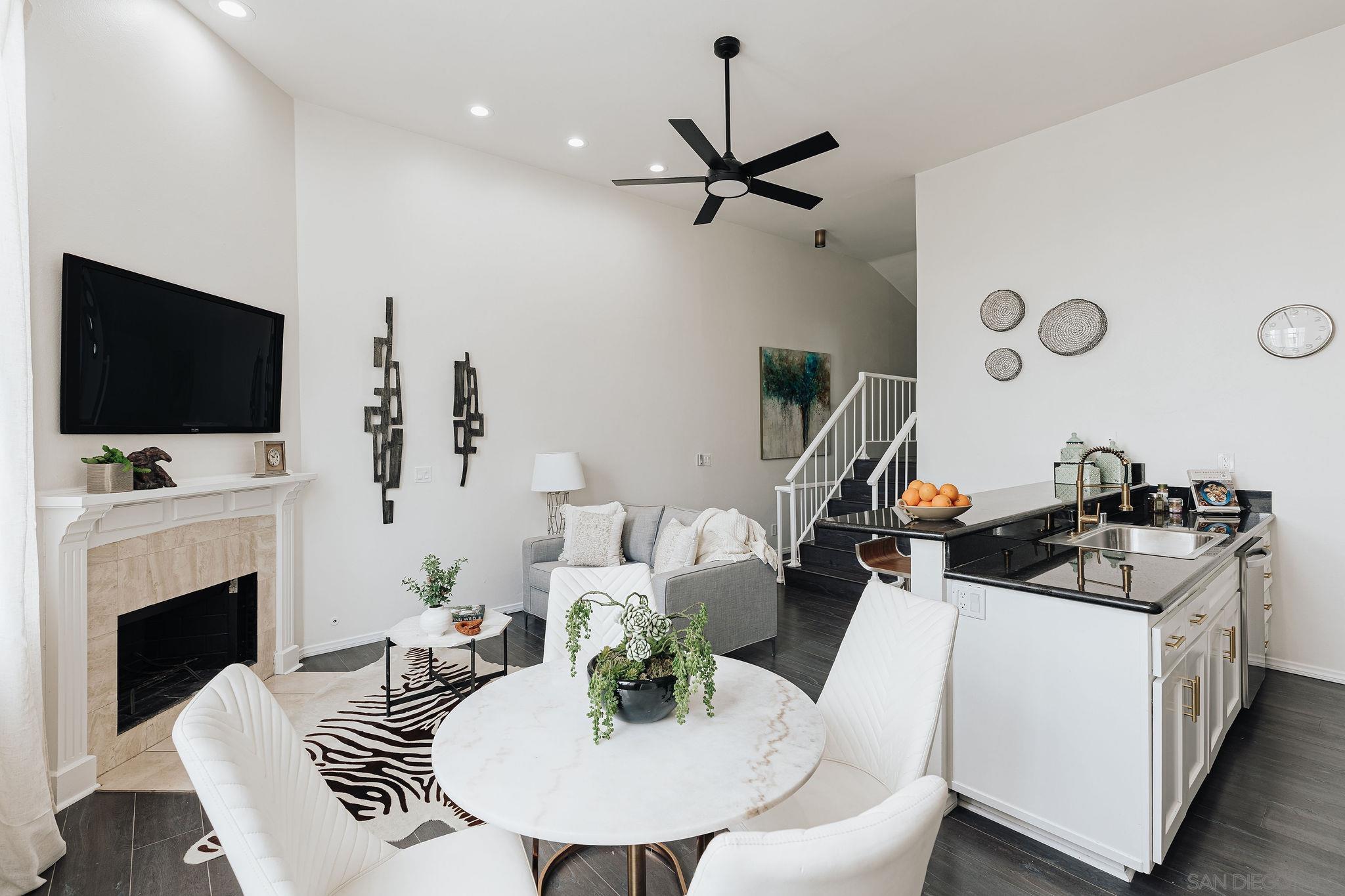 Detail Gallery Image 16 of 50 For 4652  Don Lorenzo Dr  a,  Los Angeles,  CA 90008 - 3 Beds | 3 Baths