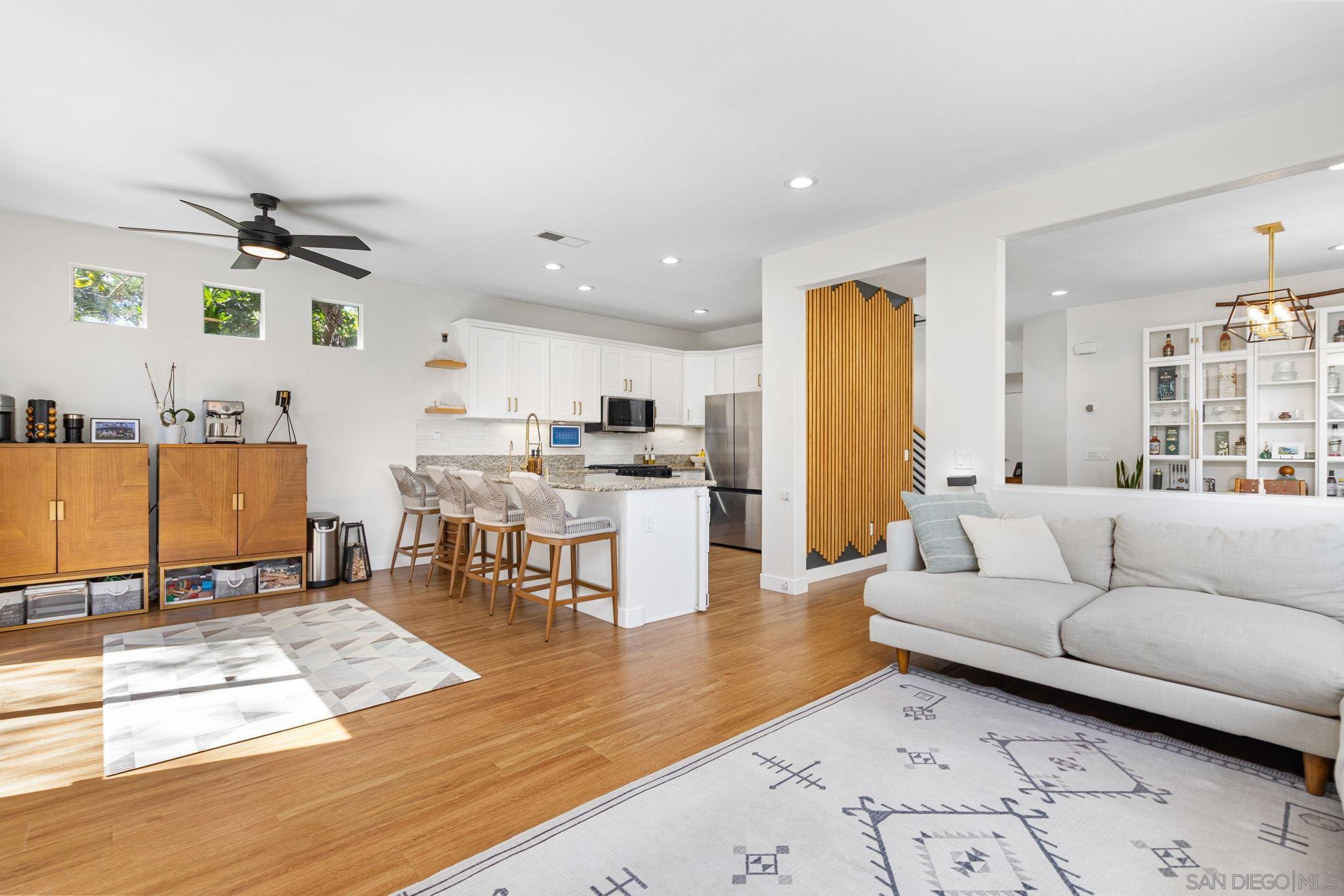 Detail Gallery Image 11 of 36 For 11799  Westview Pkwy, San Diego,  CA 92126 - 5 Beds | 3 Baths