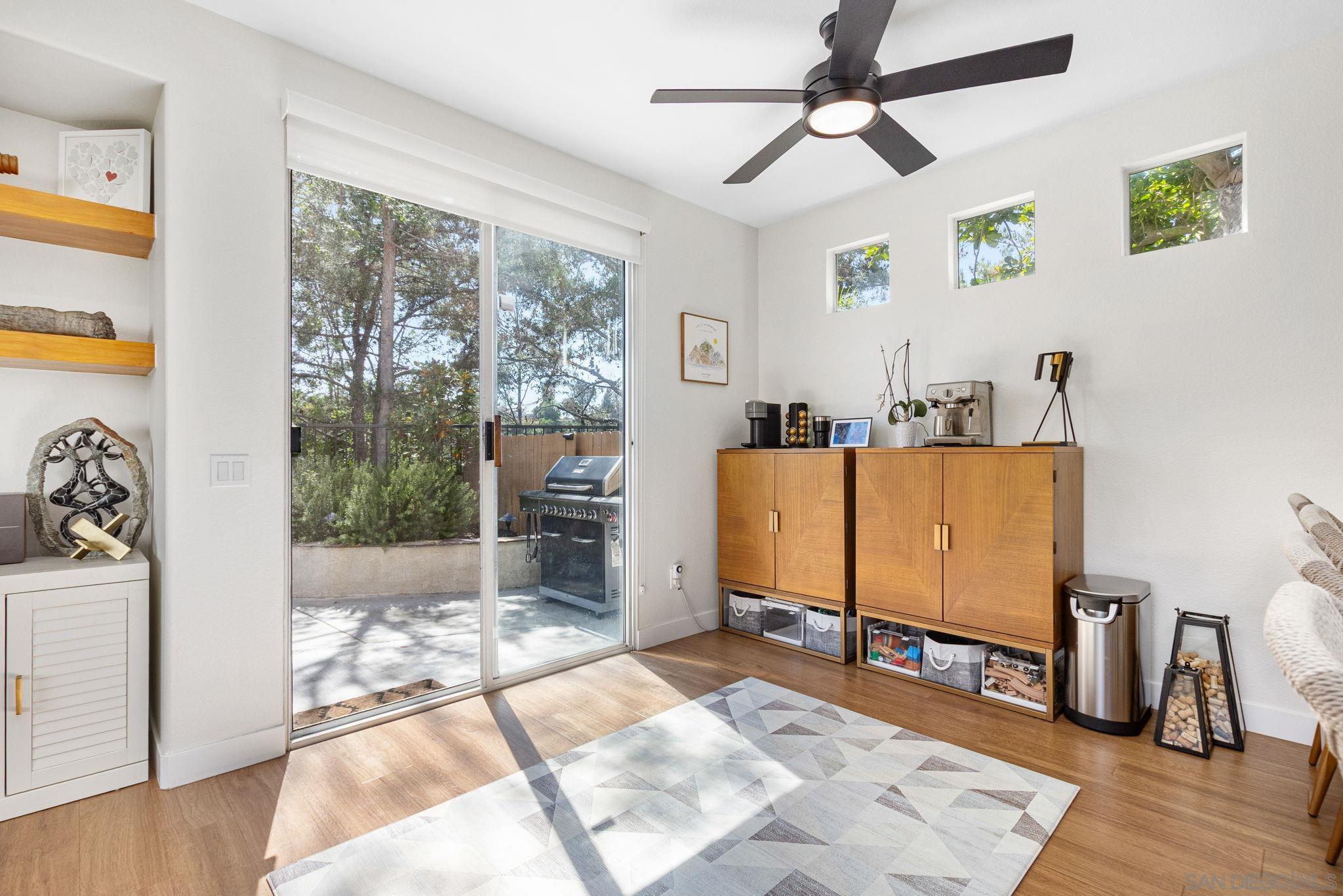 Detail Gallery Image 14 of 36 For 11799  Westview Pkwy, San Diego,  CA 92126 - 5 Beds | 3 Baths