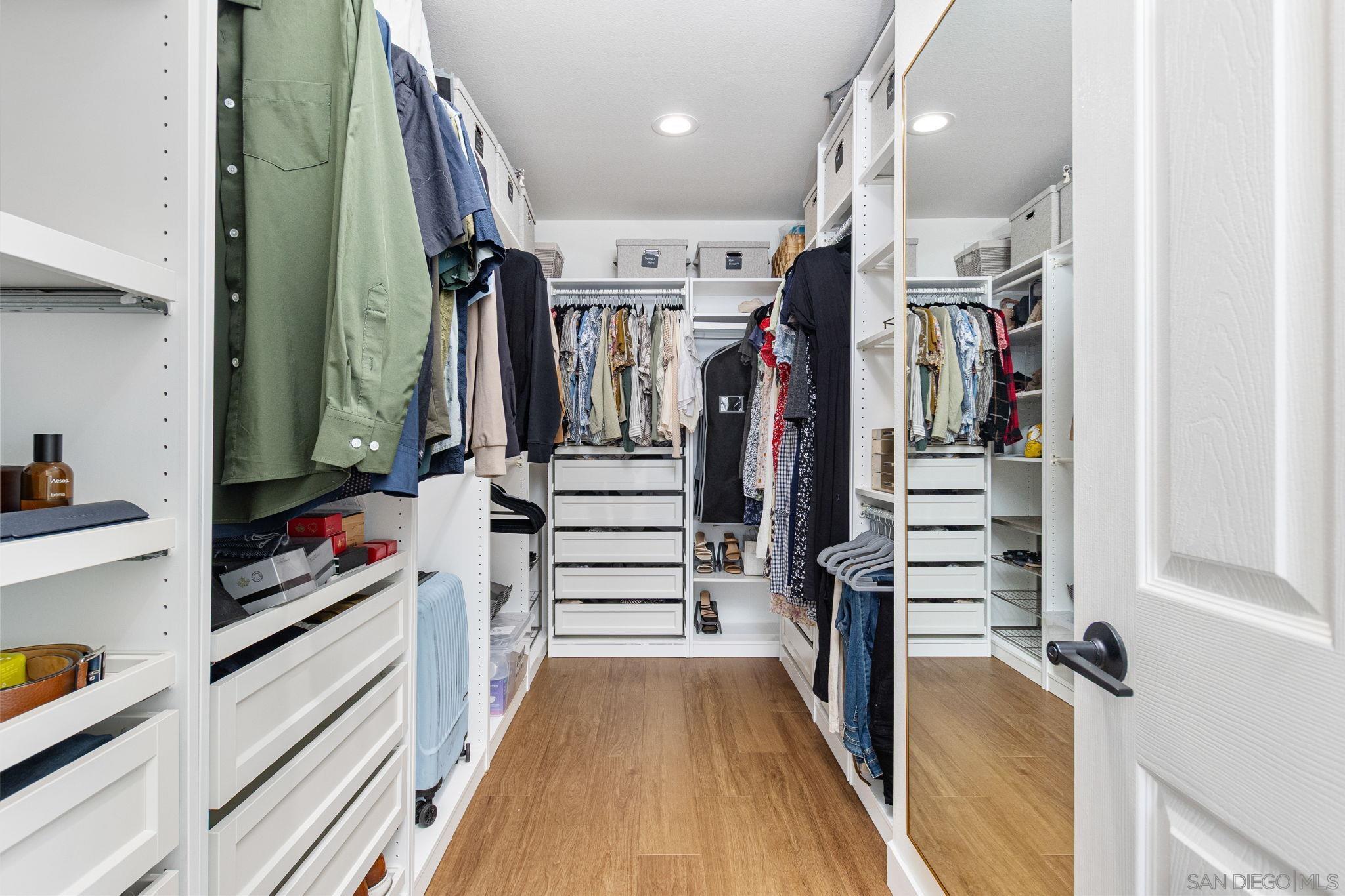 Detail Gallery Image 19 of 36 For 11799  Westview Pkwy, San Diego,  CA 92126 - 5 Beds | 3 Baths