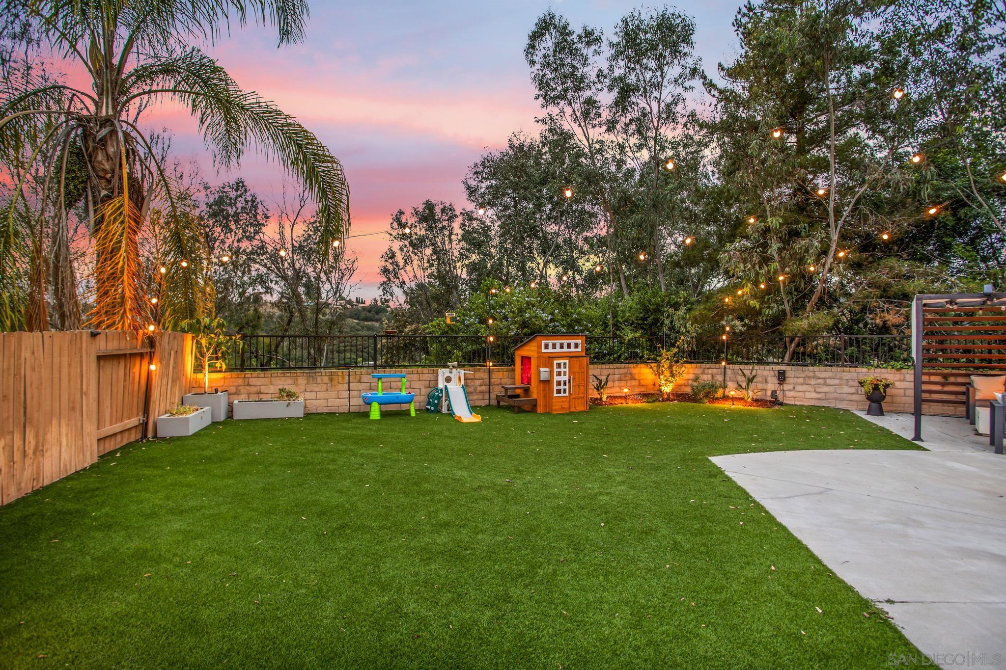 Detail Gallery Image 29 of 36 For 11799  Westview Pkwy, San Diego,  CA 92126 - 5 Beds | 3 Baths