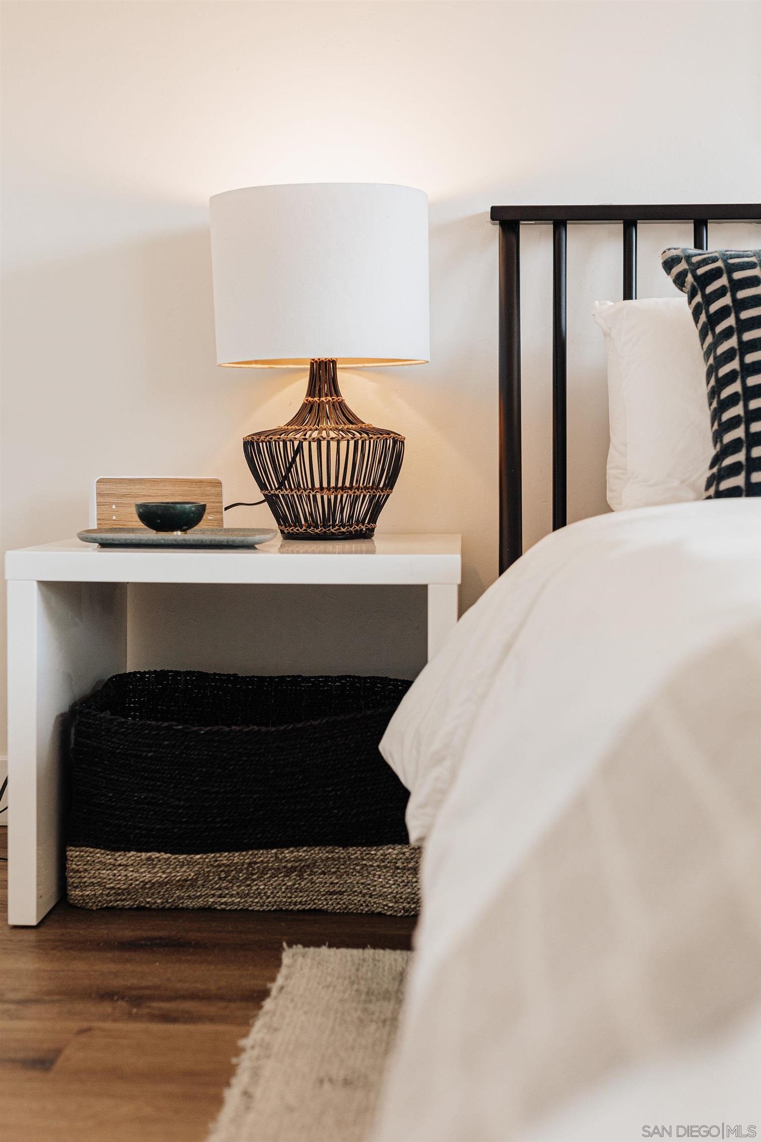 Detail Gallery Image 71 of 73 For 3805  Atascadero Dr, San Diego,  CA 92107 - 3 Beds | 2 Baths