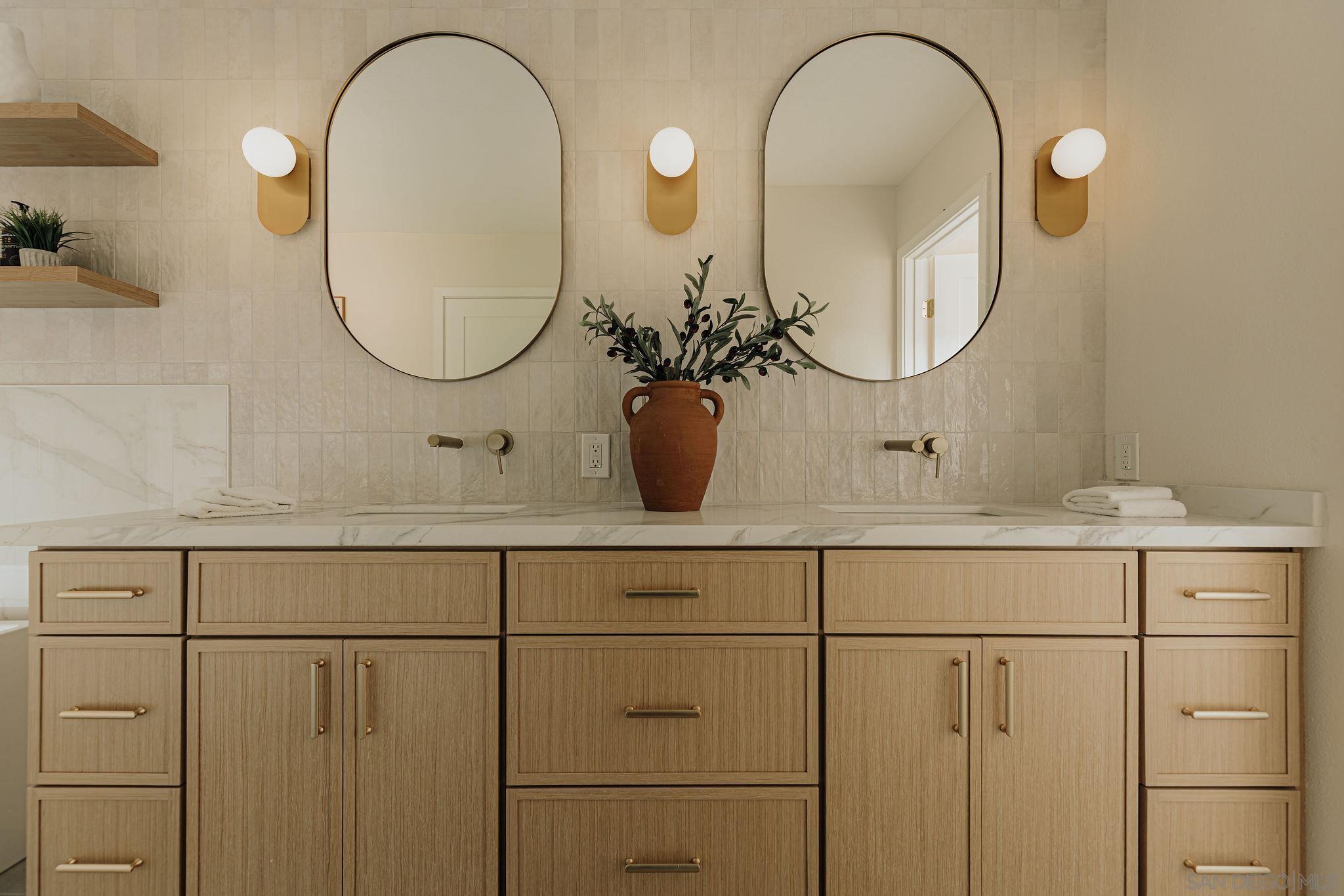 Detail Gallery Image 23 of 75 For 4436  Heritage Glen, San Diego,  CA 92130 - 5 Beds | 3/1 Baths