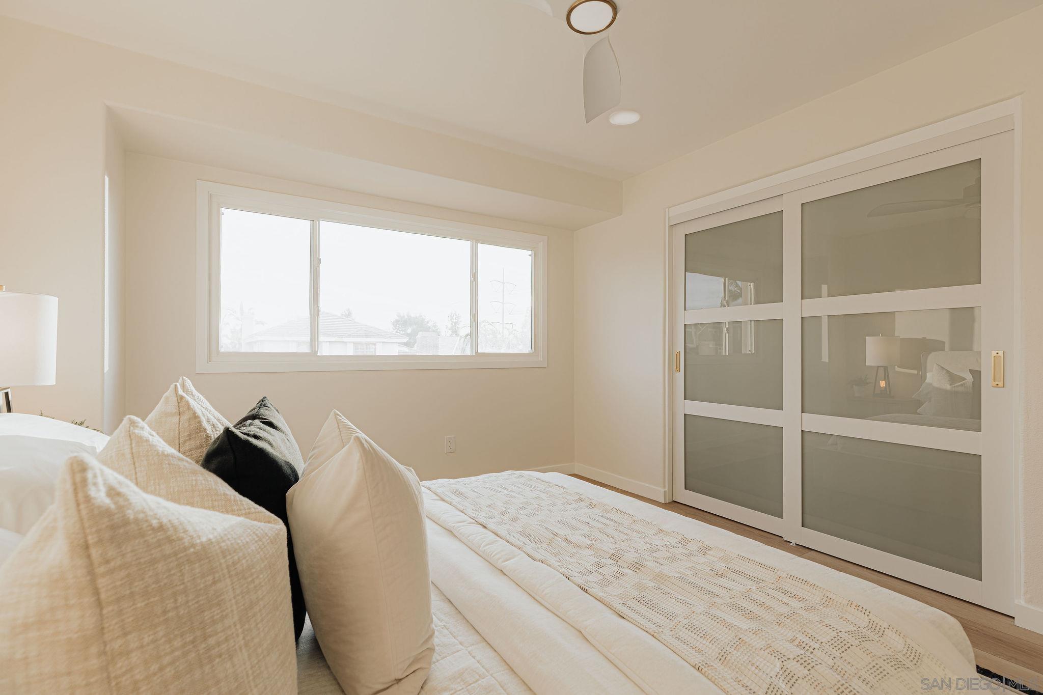 Detail Gallery Image 6 of 75 For 4436  Heritage Glen, San Diego,  CA 92130 - 5 Beds | 3/1 Baths