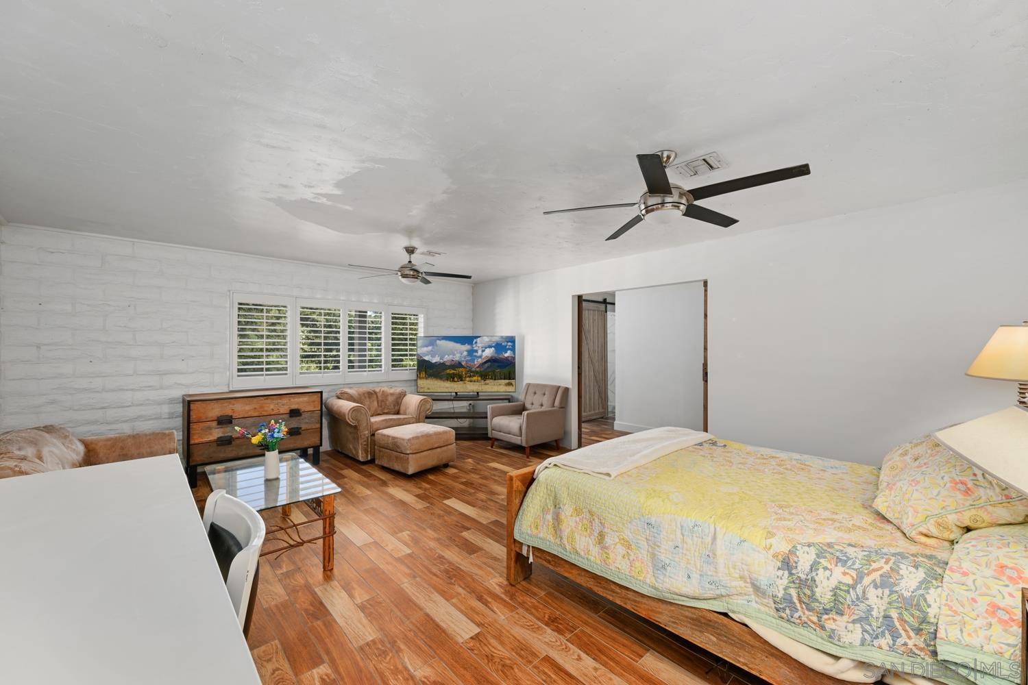 Detail Gallery Image 18 of 34 For 26138  Jesmond Dene Rd, Escondido,  CA 92026 - 3 Beds | 2/1 Baths