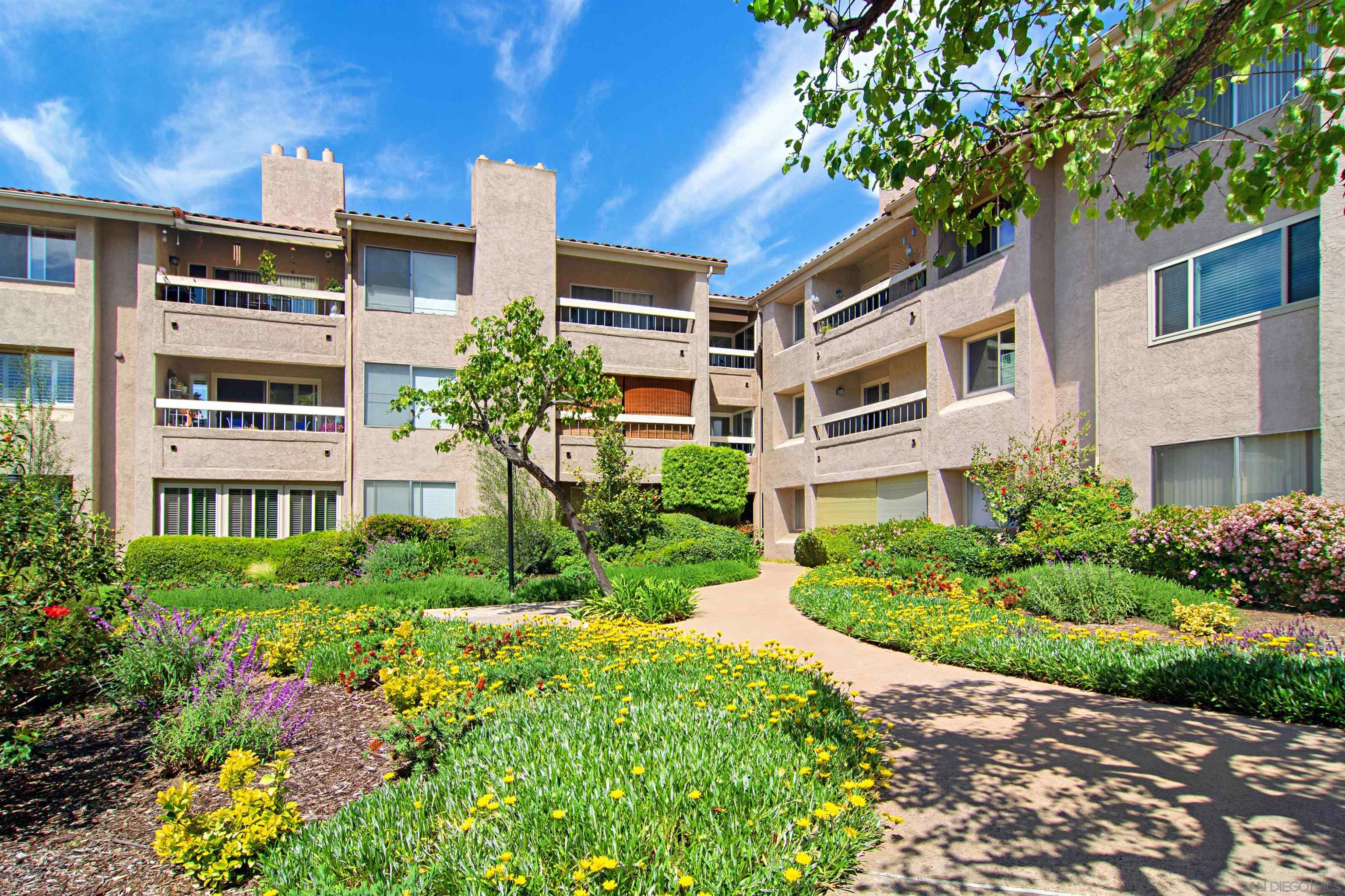 Detail Gallery Image 37 of 52 For 10425  Caminito Cuervo  #217,  San Diego,  CA 92108 - 2 Beds | 2 Baths