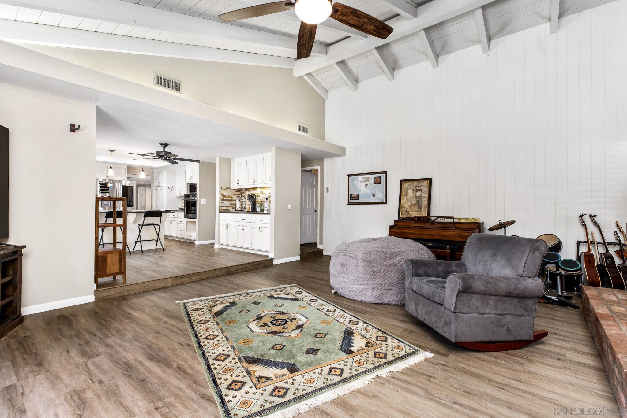 Detail Gallery Image 11 of 37 For 16614  Wikiup Rd, Ramona,  CA 92065 - 4 Beds | 2/1 Baths