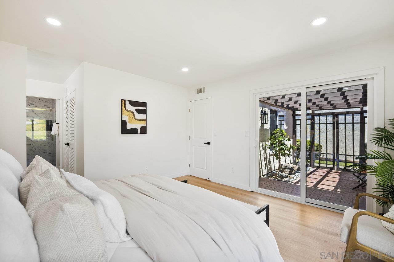 Detail Gallery Image 19 of 36 For 17676  Corte Sobrado, San Diego,  CA 92128 - 2 Beds | 2 Baths