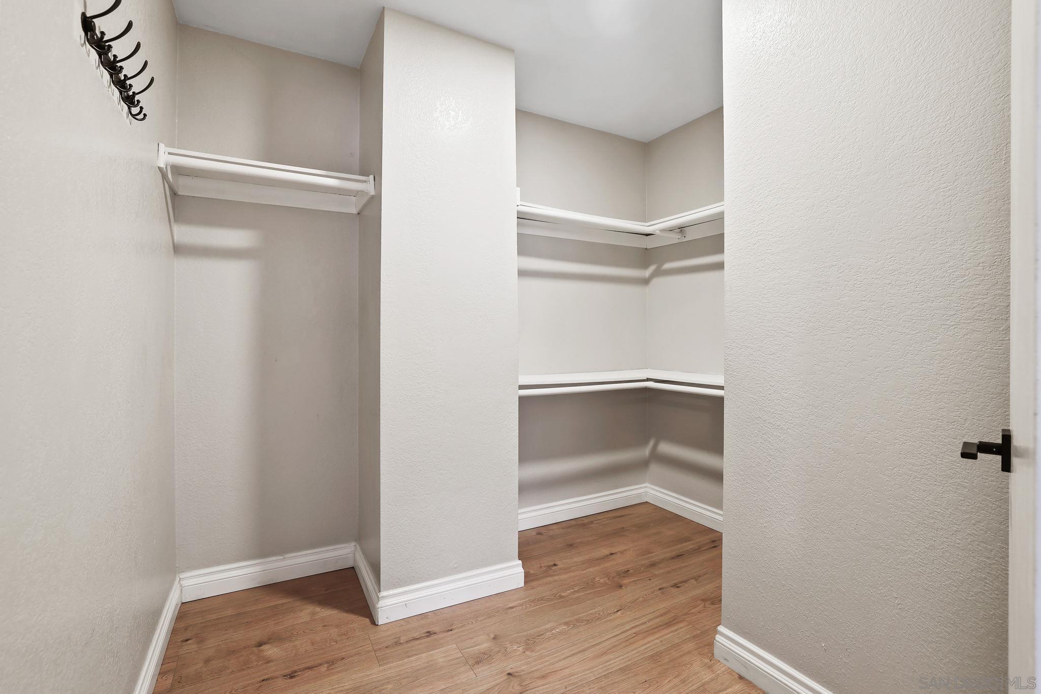 Detail Gallery Image 22 of 31 For 14927  Condon Ave  #9,  Lawndale,  CA 90260 - 3 Beds | 2/1 Baths