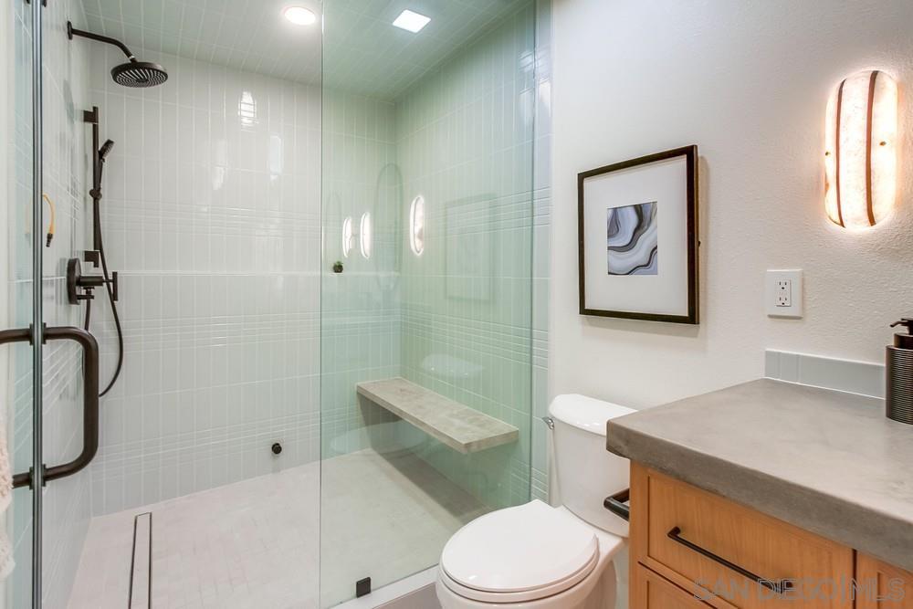 Detail Gallery Image 40 of 58 For 2223  Caminito Preciosa Sur, La Jolla,  CA 92037 - 5 Beds | 2/1 Baths