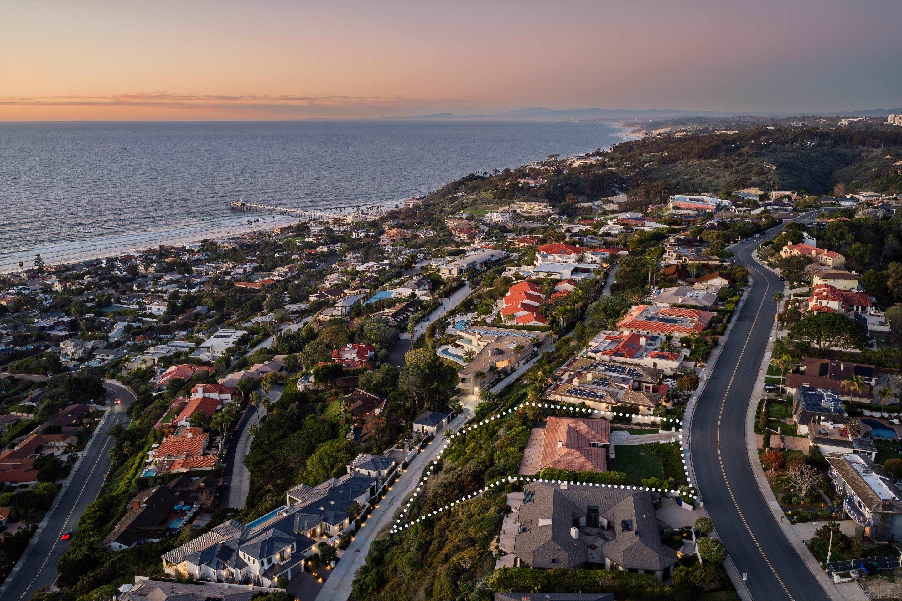 Detail Gallery Image 14 of 16 For 8330  Prestwick Dr., La Jolla,  CA 92037 - 3 Beds | 2/1 Baths