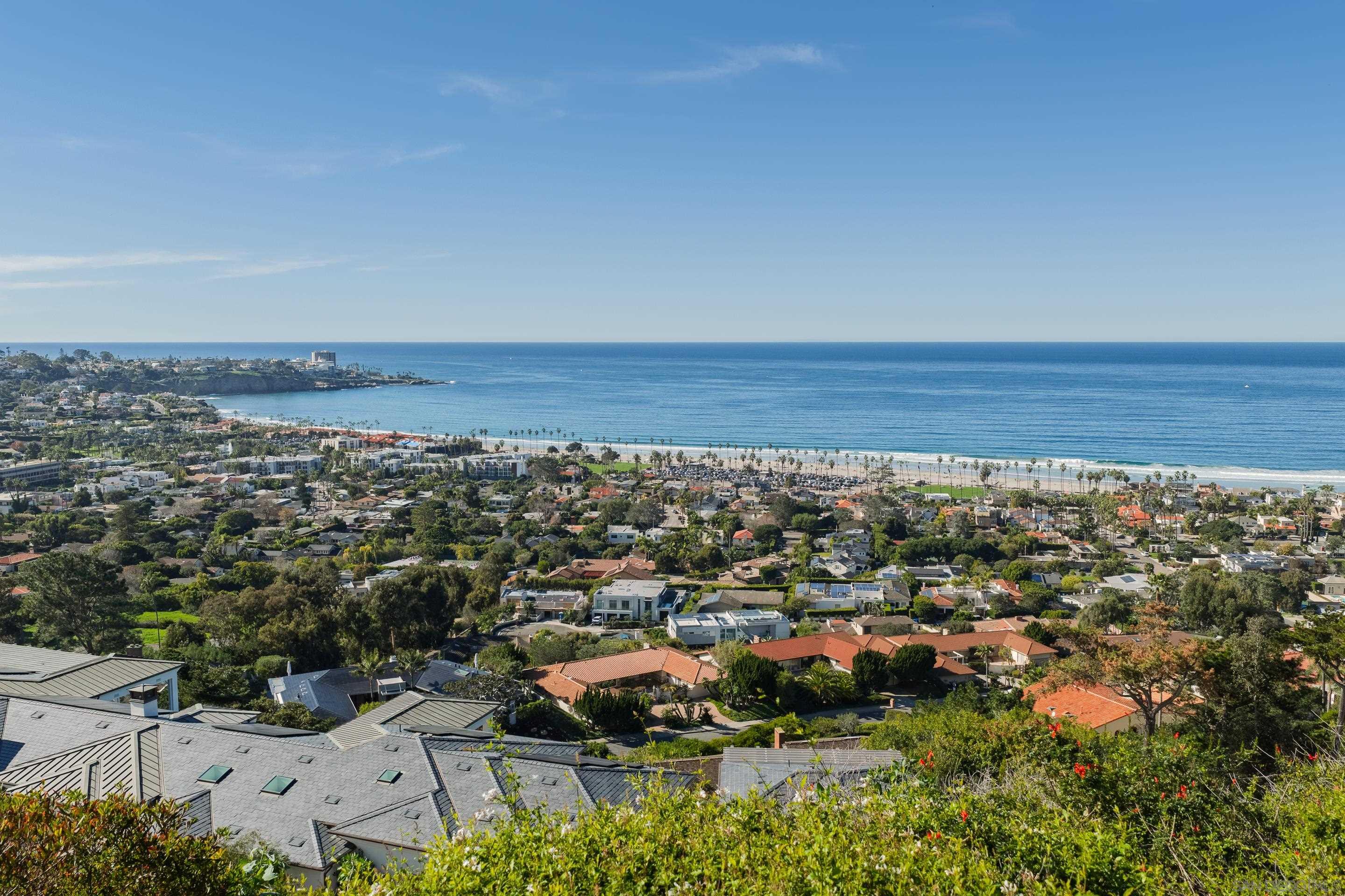 Detail Gallery Image 10 of 16 For 8330  Prestwick Dr., La Jolla,  CA 92037 - 3 Beds | 2/1 Baths