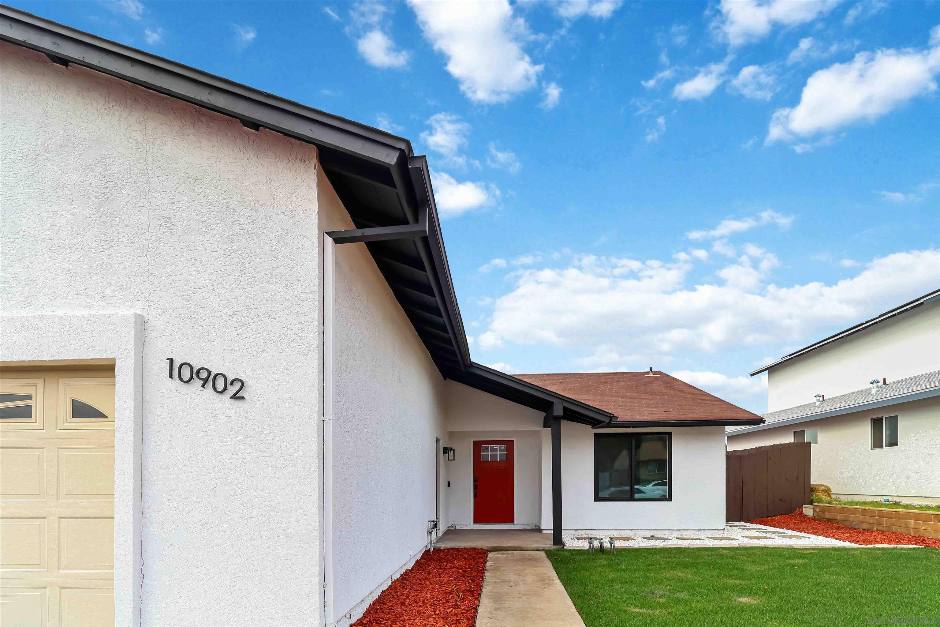 Front Image Thumbnail for SD2600555