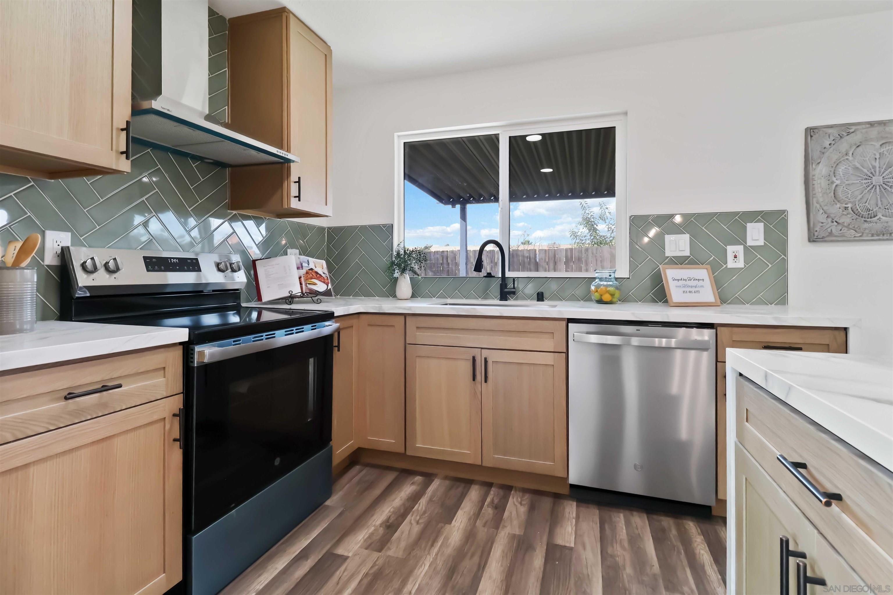 Detail Gallery Image 23 of 65 For 10902  Whippletree Ln., Spring Valley,  CA 91978 - 3 Beds | 2 Baths