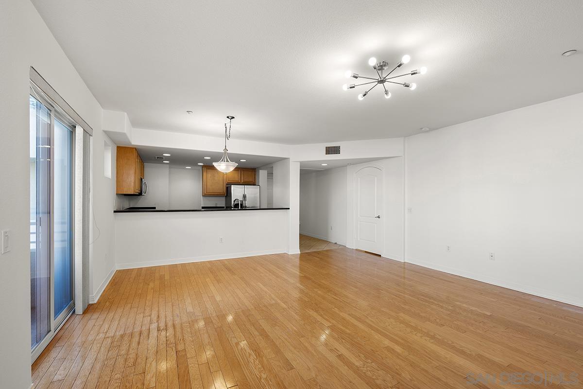 Detail Gallery Image 4 of 43 For 1501  India Street  #508,  San Diego,  CA 92101 - 2 Beds | 1 Baths