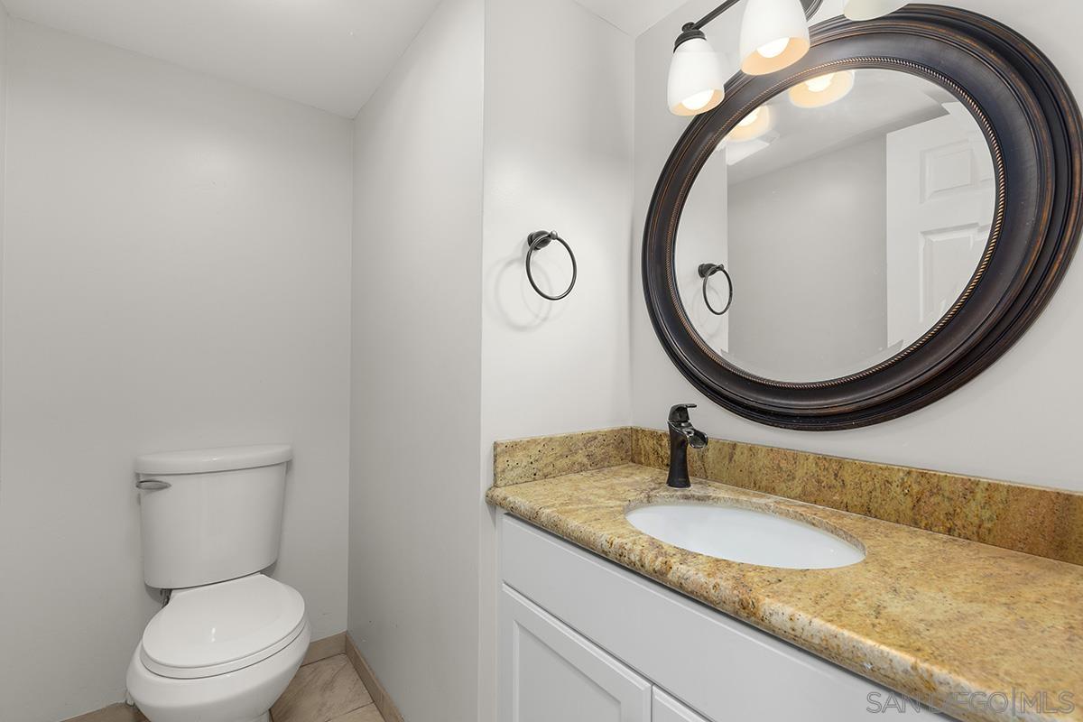 Detail Gallery Image 14 of 31 For 4028  Mahaila Ave  C, San Diego,  CA 92122 - 4 Beds | 2/1 Baths