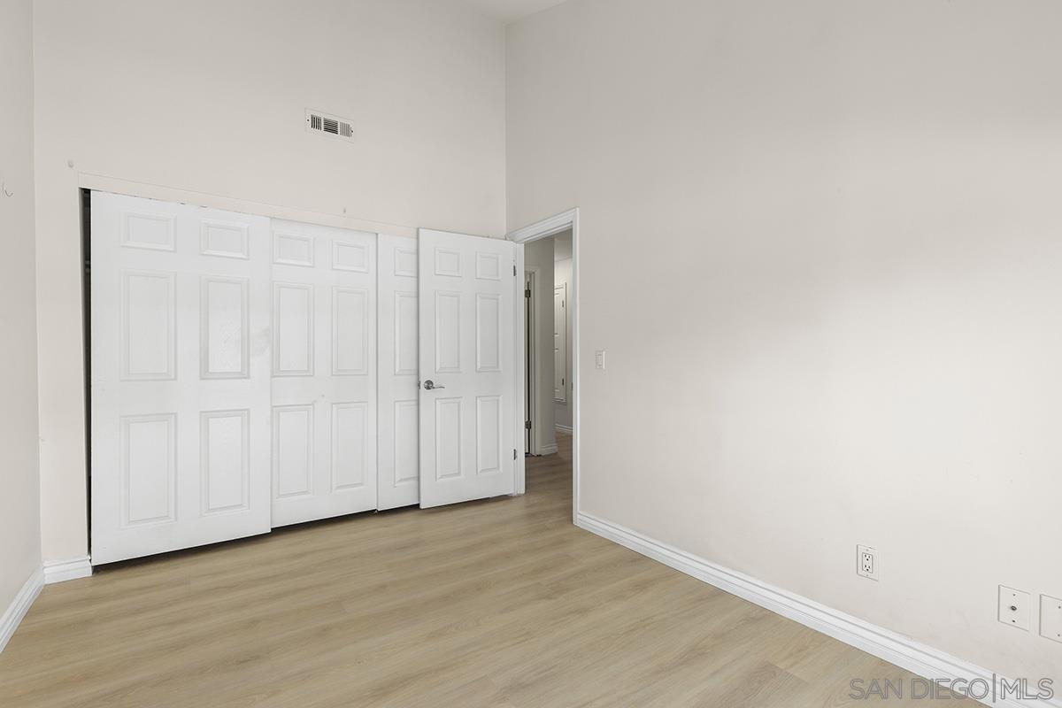 Detail Gallery Image 23 of 31 For 4028  Mahaila Ave  C, San Diego,  CA 92122 - 4 Beds | 2/1 Baths