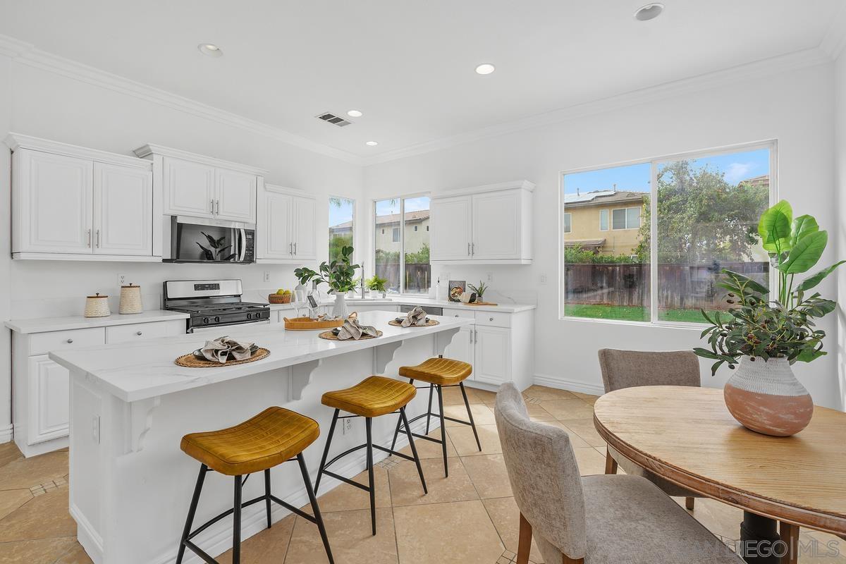 Detail Gallery Image 15 of 38 For 36079  Pansy St, Winchester,  CA 92596 - 6 Beds | 3/1 Baths