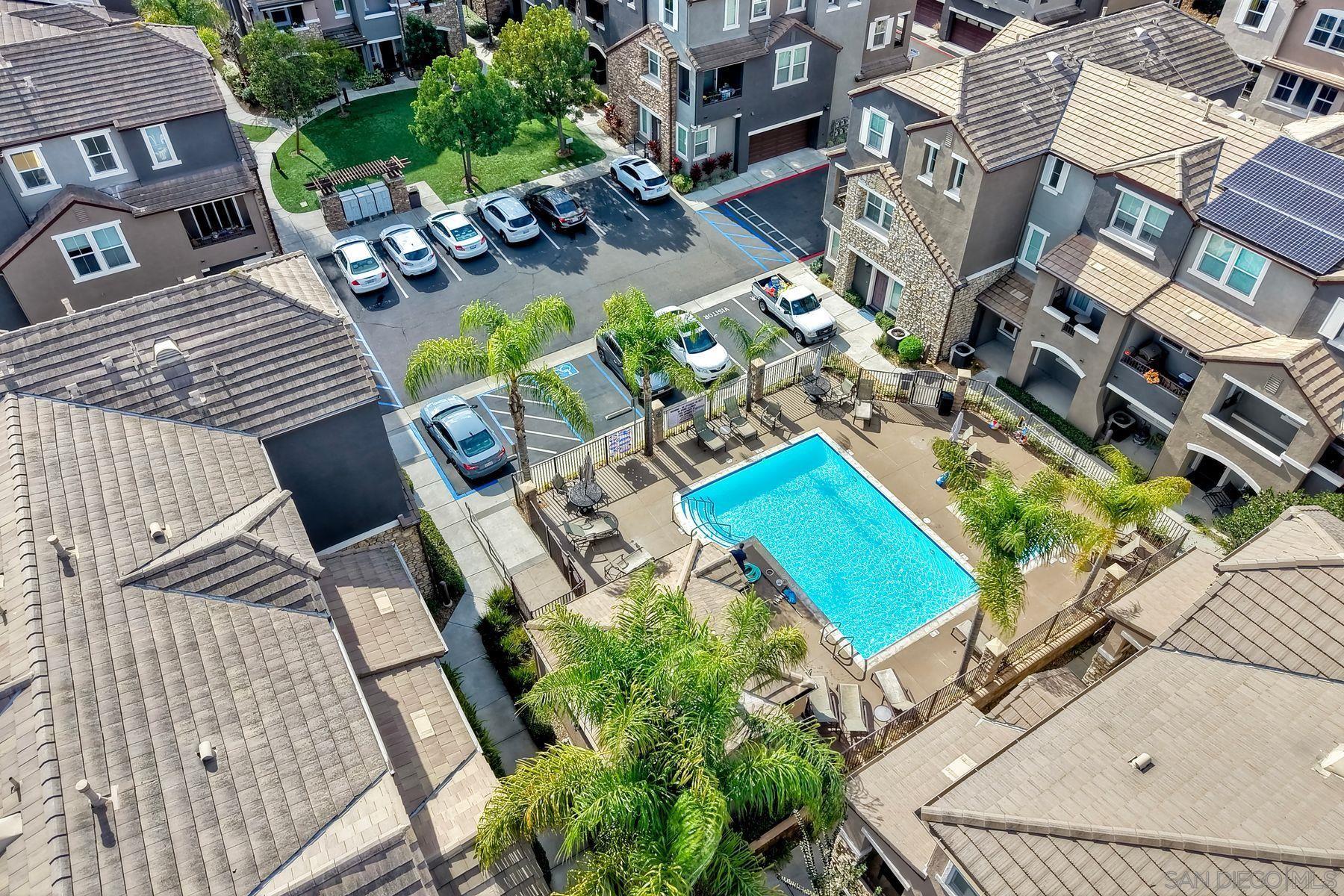 Detail Gallery Image 32 of 37 For 1801  Clare Ln, Santee,  CA 92071 - 2 Beds | 2/1 Baths