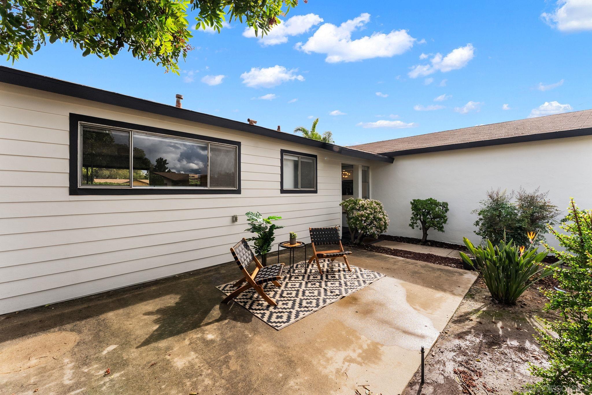 Detail Gallery Image 30 of 33 For 6725  Boulder Lake Ave, San Diego,  CA 92119 - 3 Beds | 2 Baths