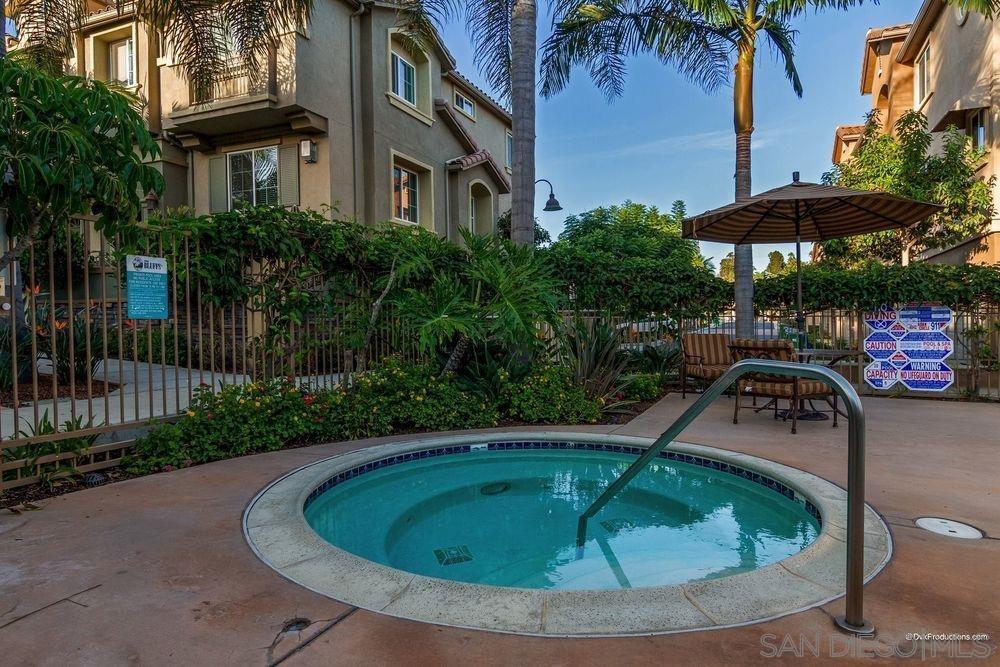 Detail Gallery Image 16 of 18 For 4037  Aidan Circle, Carlsbad,  CA 92008 - 4 Beds | 2/1 Baths