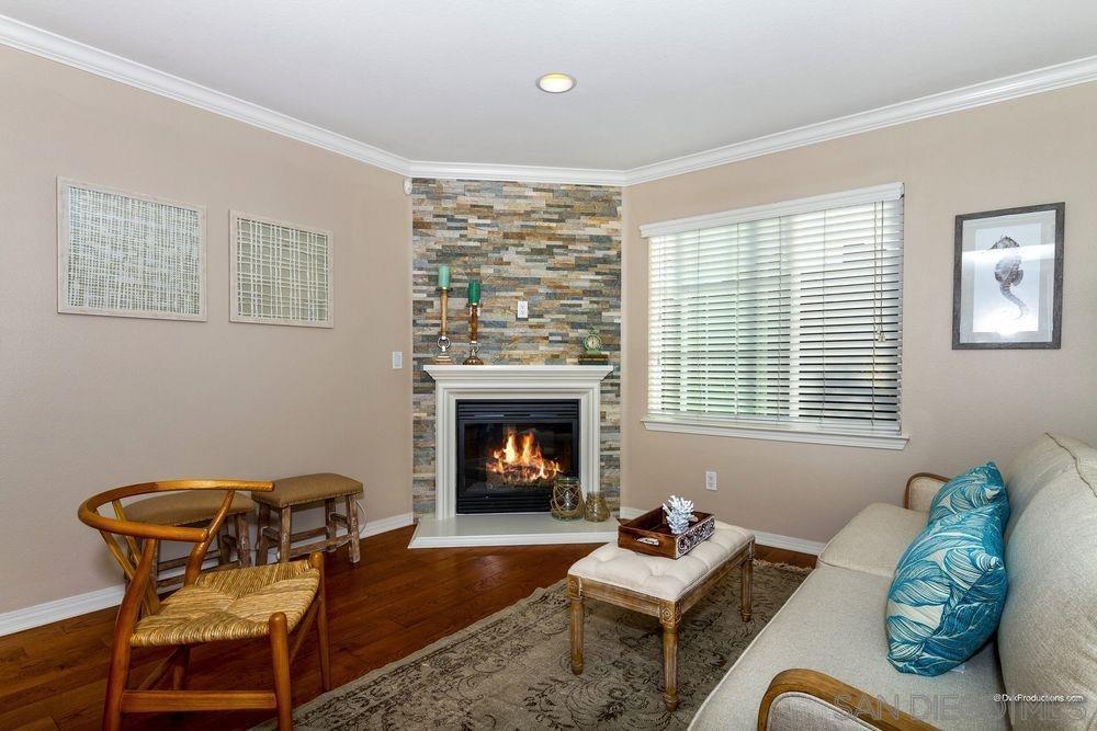 Detail Gallery Image 4 of 18 For 4037  Aidan Circle, Carlsbad,  CA 92008 - 4 Beds | 2/1 Baths