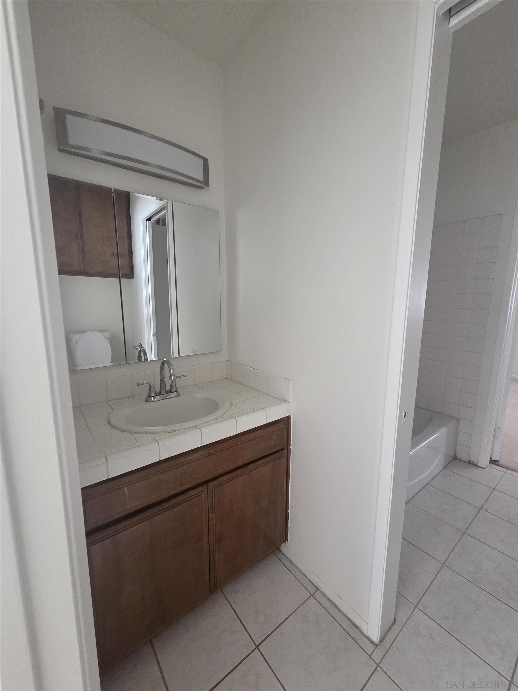 Detail Gallery Image 21 of 30 For 3626  Lemona Ave.  a,  San Diego,  CA 92105 - 2 Beds | 1/1 Baths