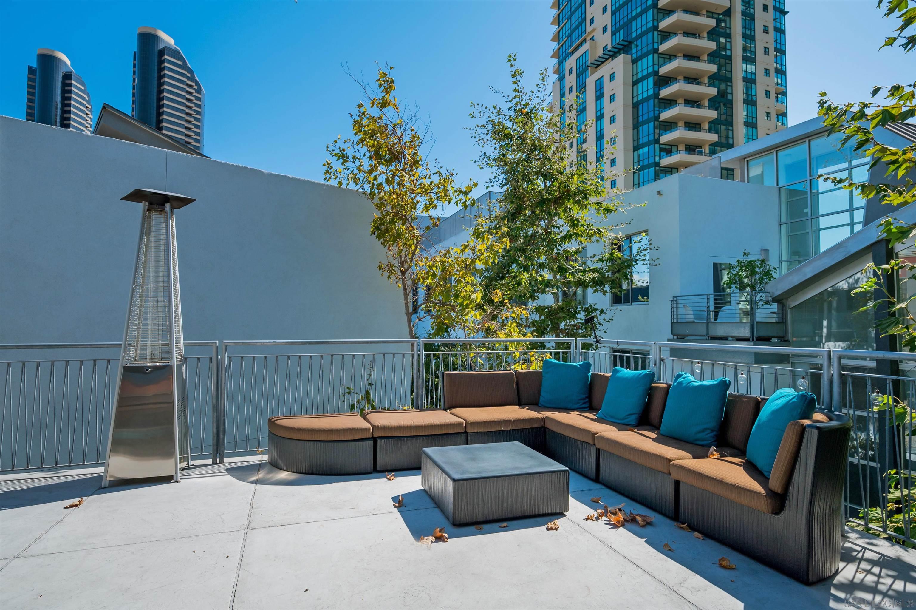 Detail Gallery Image 27 of 43 For 101  Market St.  #307,  San Diego,  CA 92101 - 0 Beds | 1 Baths