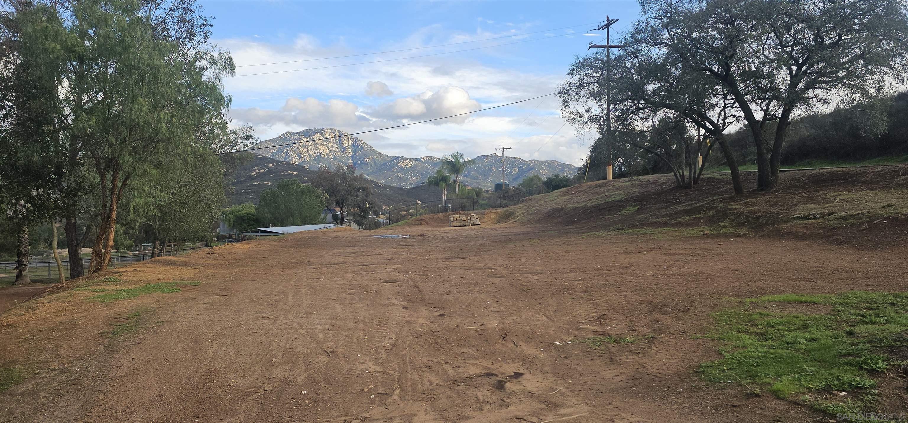 Detail Gallery Image 6 of 59 For 15751  Lyons Valley Rd, Jamul,  CA 91935 - 3 Beds | 2 Baths