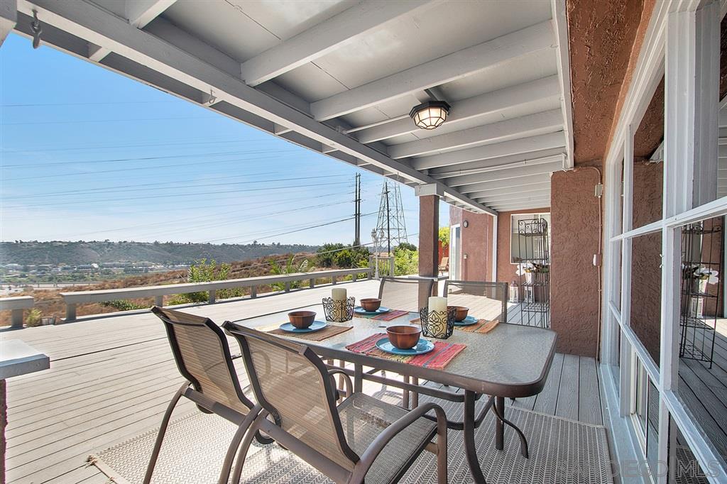 Detail Gallery Image 19 of 24 For 9141  Ronda Avenue, San Diego,  CA 92123 - 3 Beds | 3 Baths