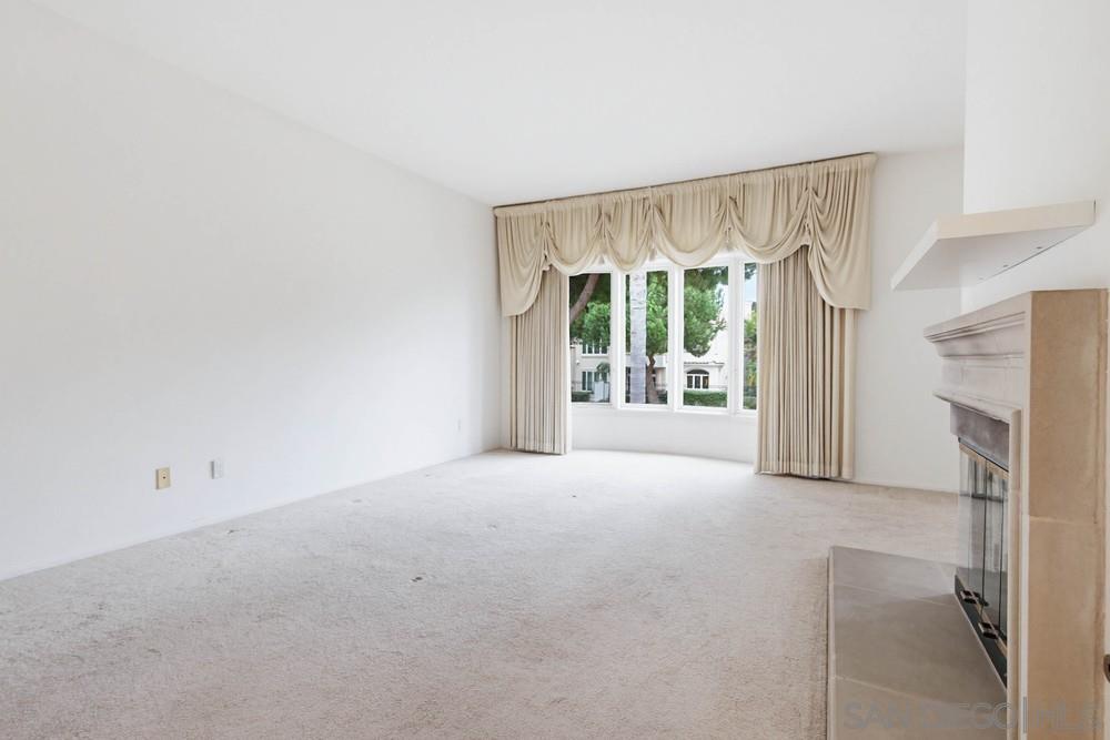 Detail Gallery Image 18 of 42 For 5226  Renaissance Ave, San Diego,  CA 92122 - 4 Beds | 2/1 Baths