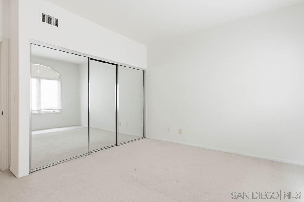 Detail Gallery Image 34 of 42 For 5226  Renaissance Ave, San Diego,  CA 92122 - 4 Beds | 2/1 Baths
