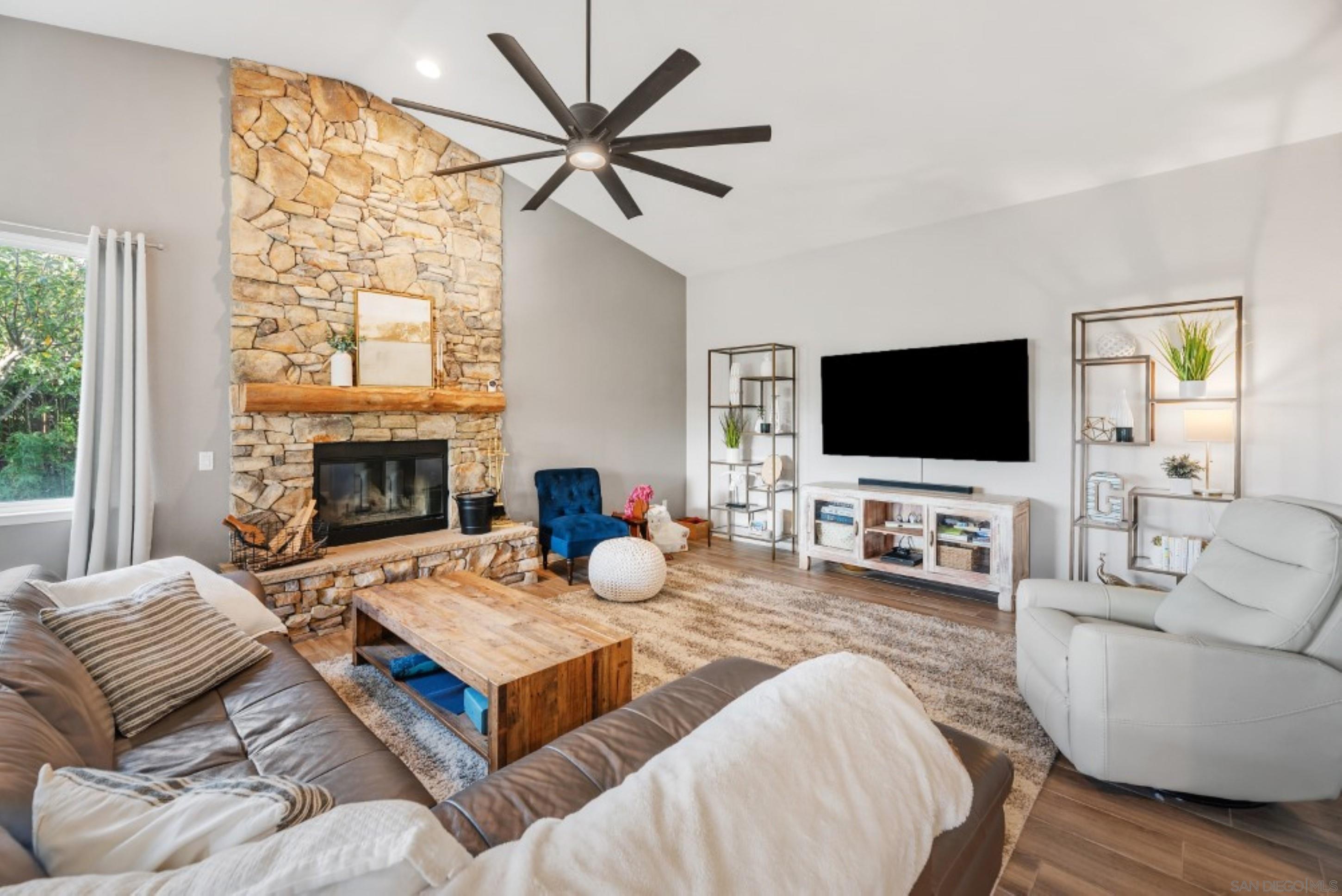 Detail Gallery Image 29 of 52 For 28250  Deep Canyon Dr, Escondido,  CA 92026 - 3 Beds | 2/1 Baths