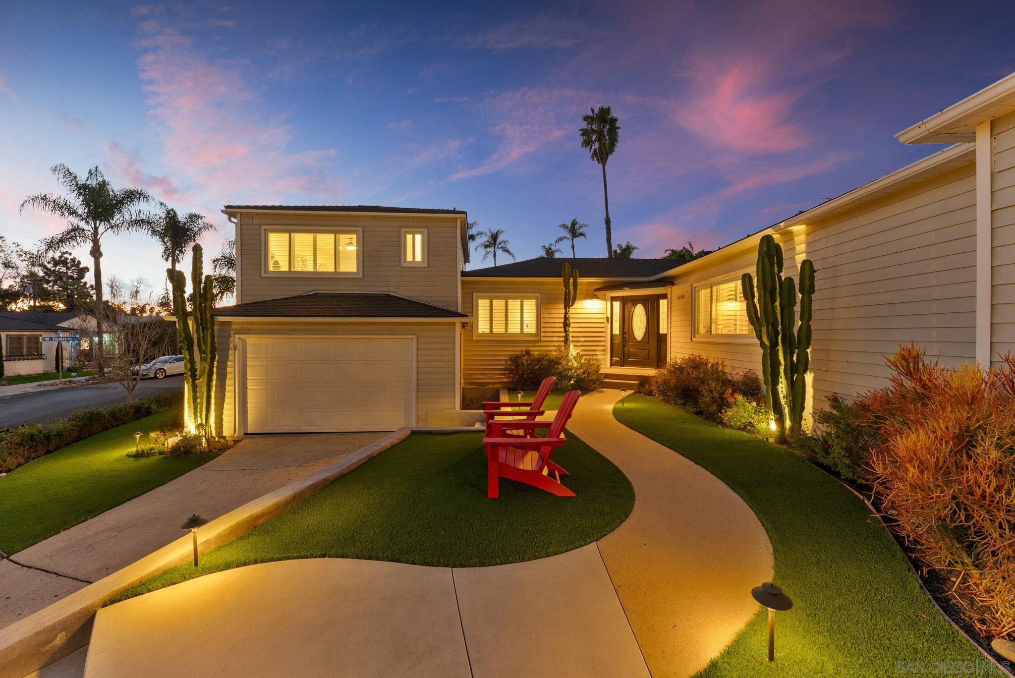 Detail Gallery Image 2 of 31 For 4540 E Talmadge Drive, San Diego,  CA 92116 - 3 Beds | 3 Baths