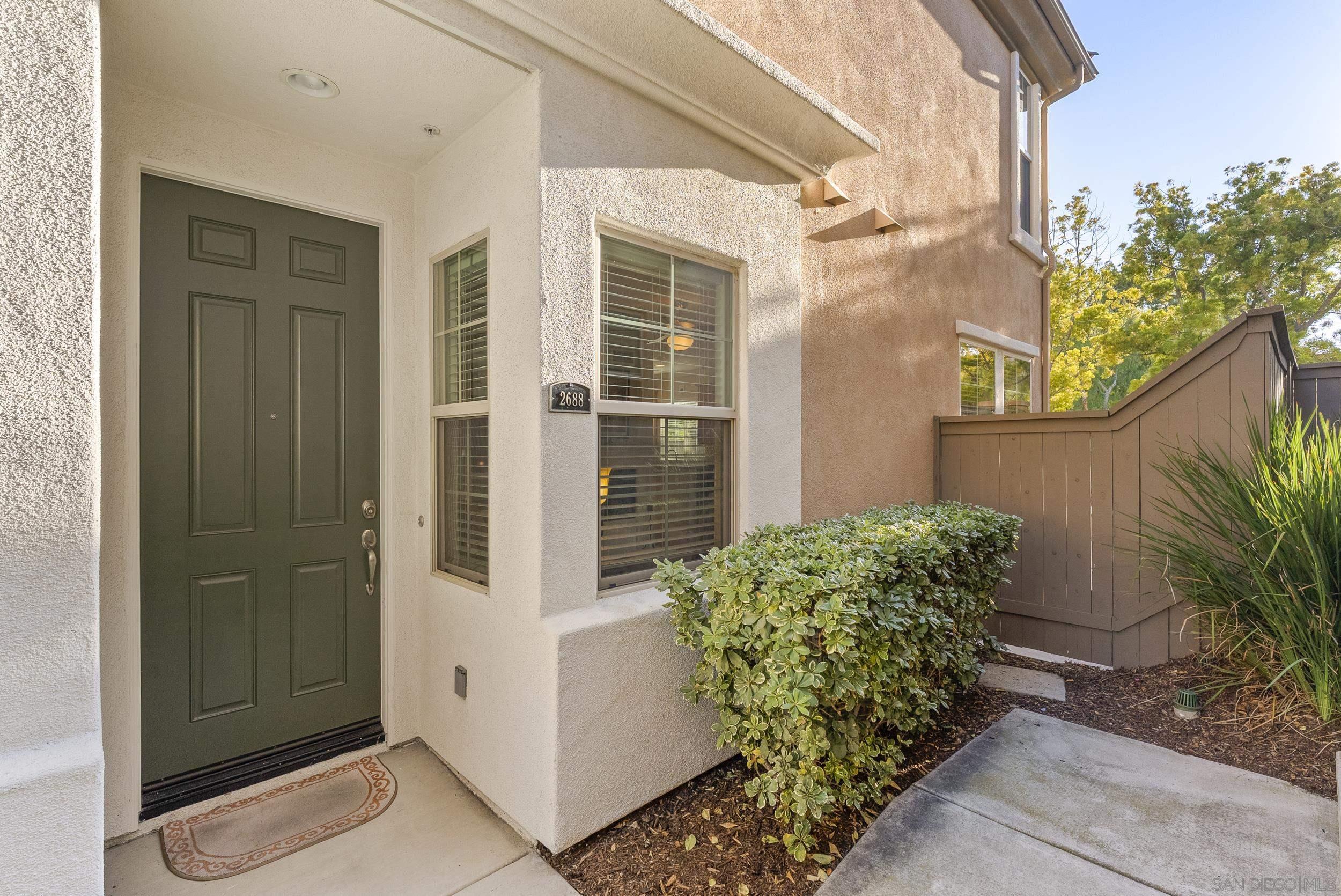 Detail Gallery Image 2 of 25 For 2688  Bellezza Drive, San Diego,  CA 92108 - 2 Beds | 2/1 Baths