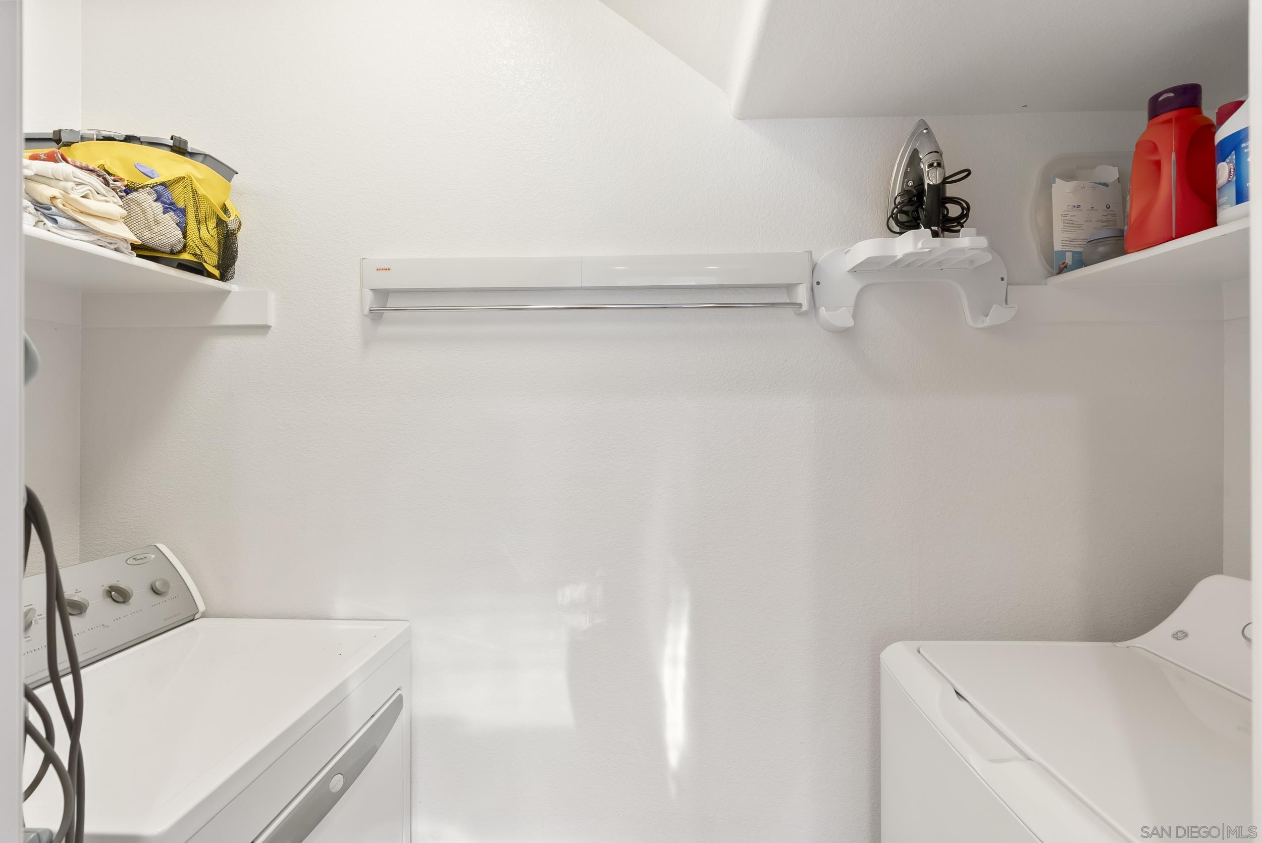 Detail Gallery Image 21 of 25 For 2688  Bellezza Drive, San Diego,  CA 92108 - 2 Beds | 2/1 Baths