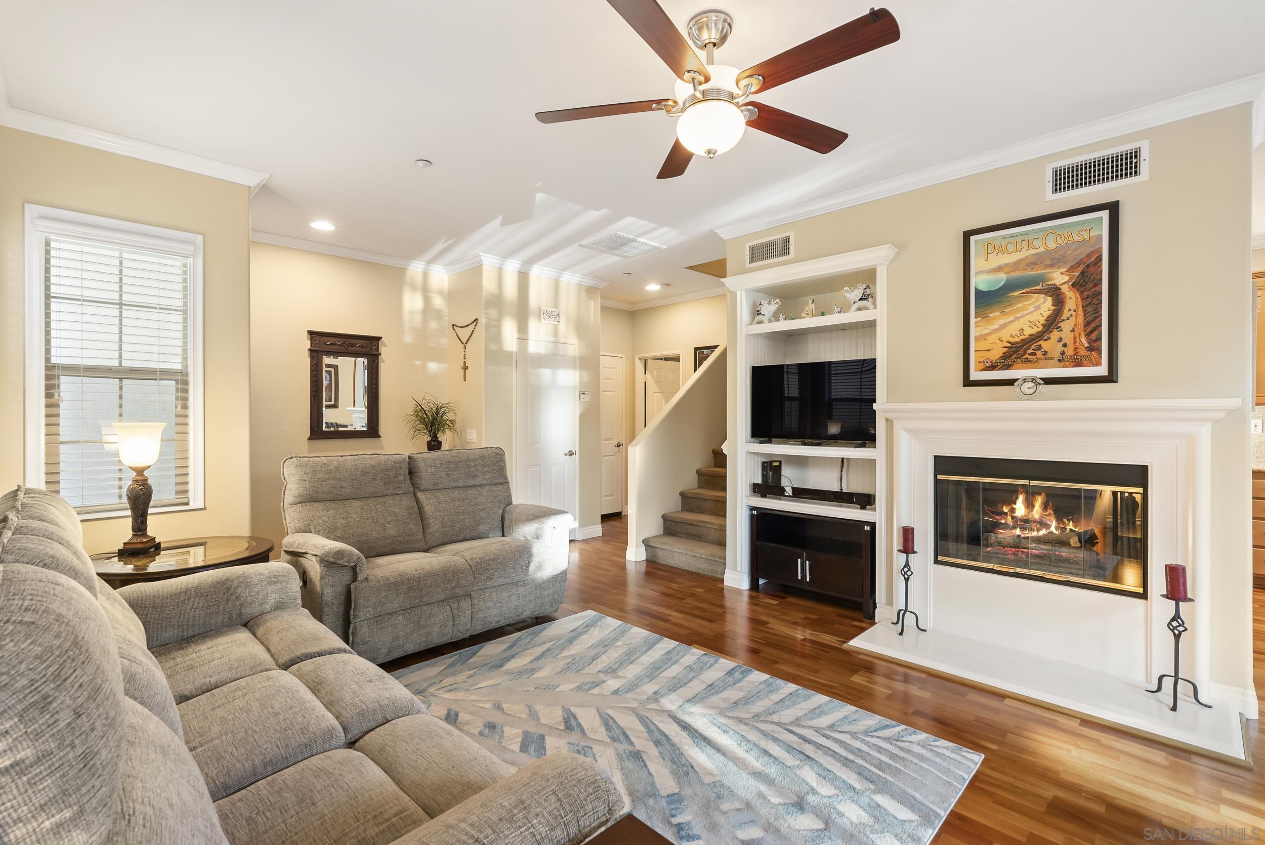 Detail Gallery Image 6 of 25 For 2688  Bellezza Drive, San Diego,  CA 92108 - 2 Beds | 2/1 Baths