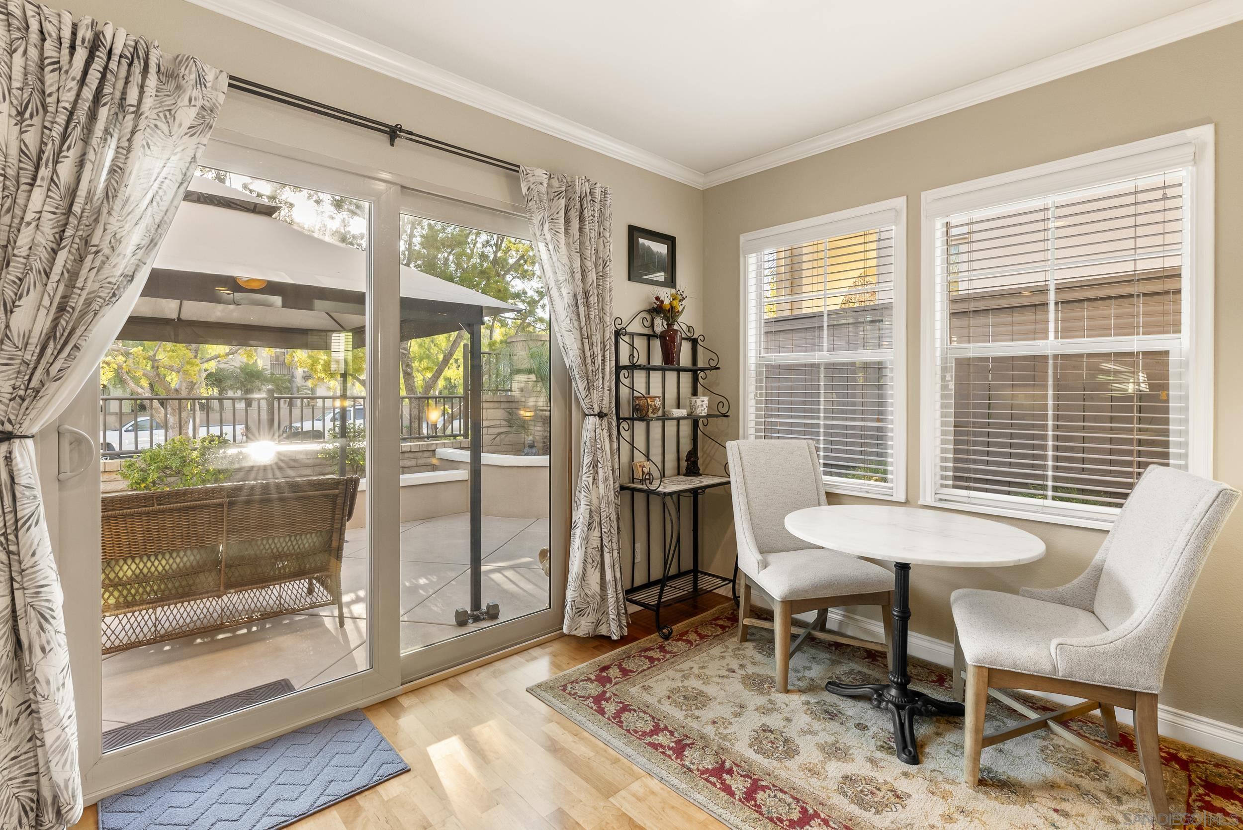 Detail Gallery Image 7 of 25 For 2688  Bellezza Drive, San Diego,  CA 92108 - 2 Beds | 2/1 Baths