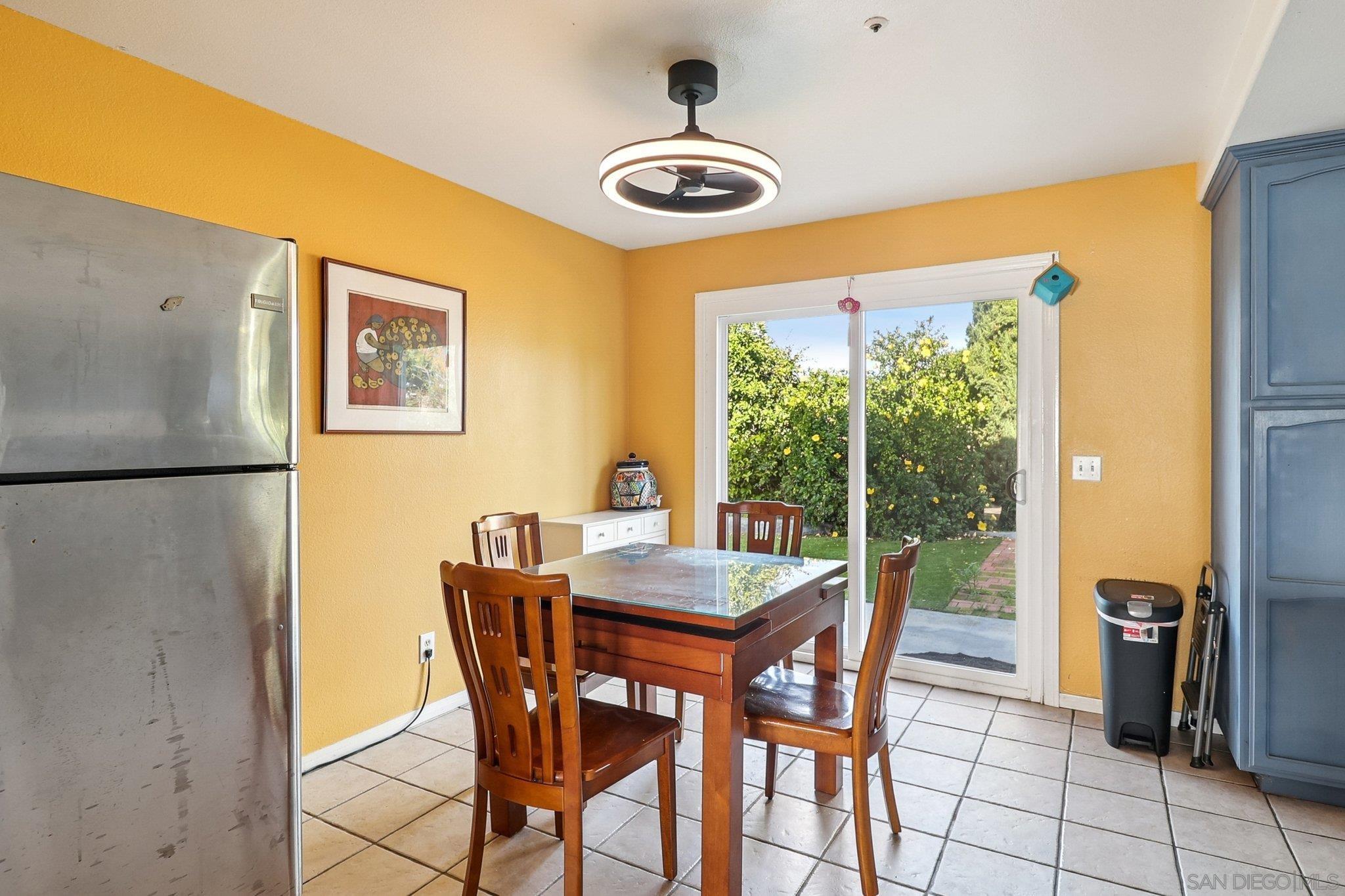 Detail Gallery Image 17 of 30 For 584 E Bobier, Vista,  CA 92084 - 4 Beds | 2/1 Baths