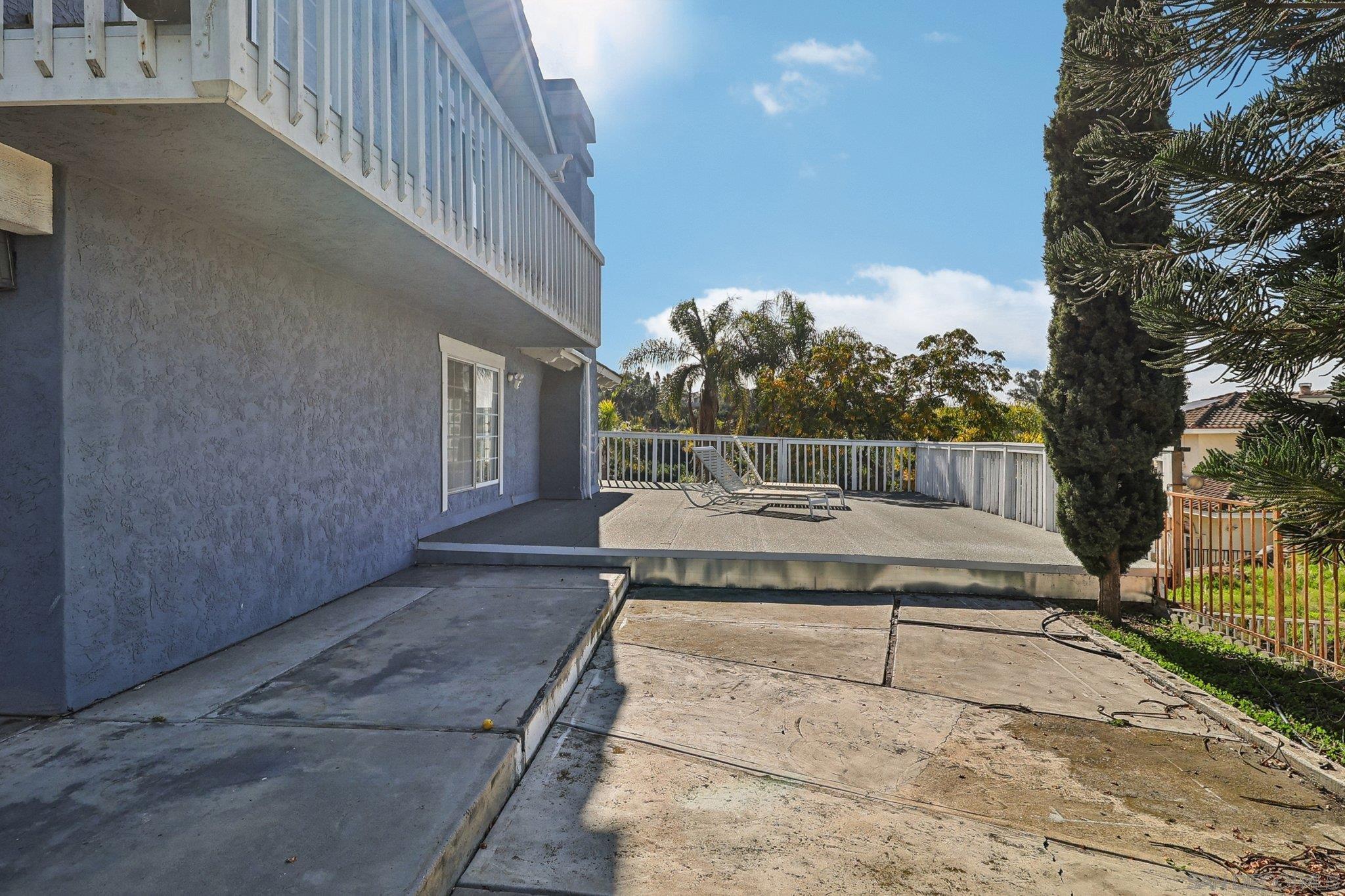 Detail Gallery Image 8 of 30 For 584 E Bobier, Vista,  CA 92084 - 4 Beds | 2/1 Baths